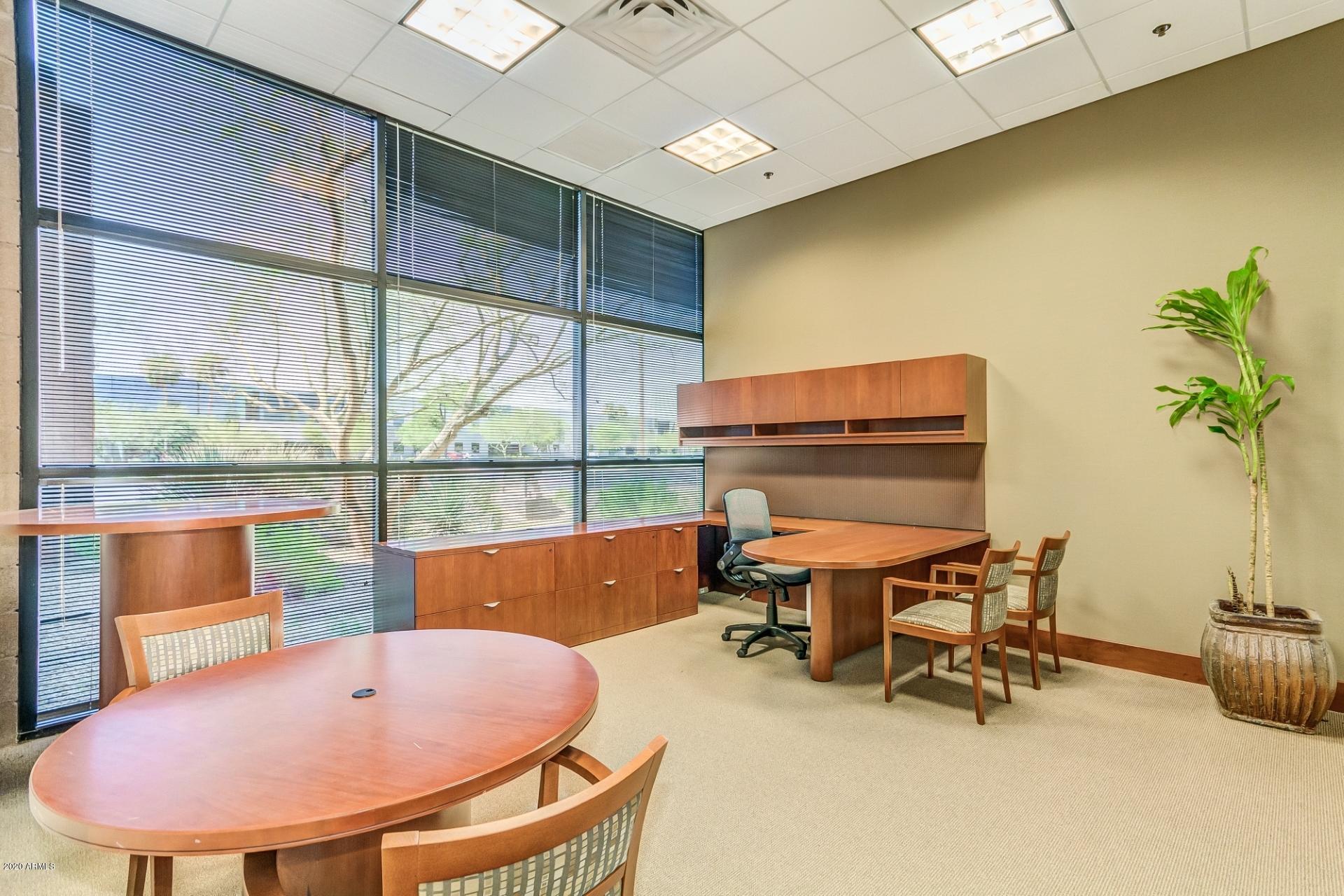 ROOSEVELT COMMERCE PARK - Commercial Sale