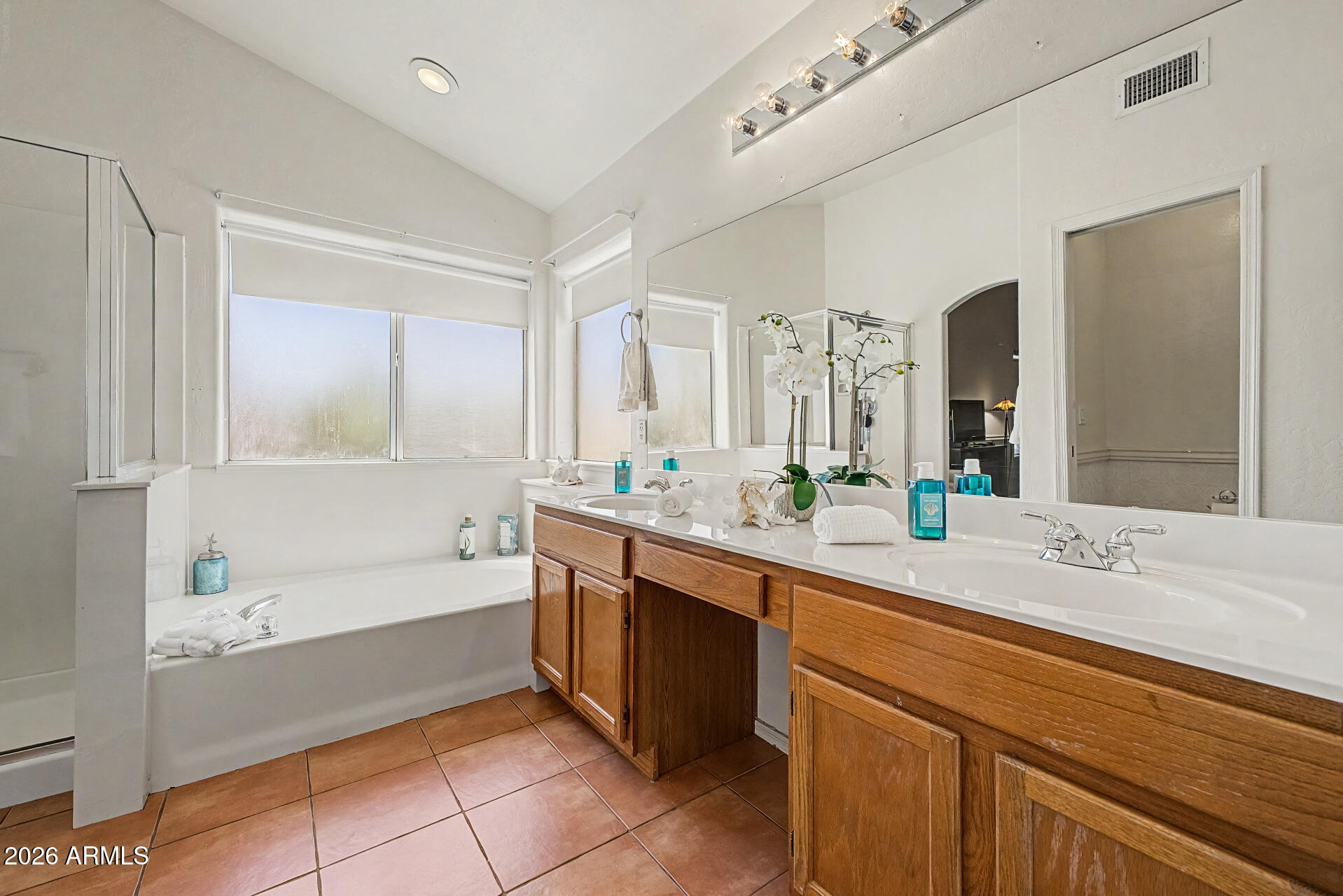 PARCEL 25 AT RED MOUNTAIN RANCH - Residential