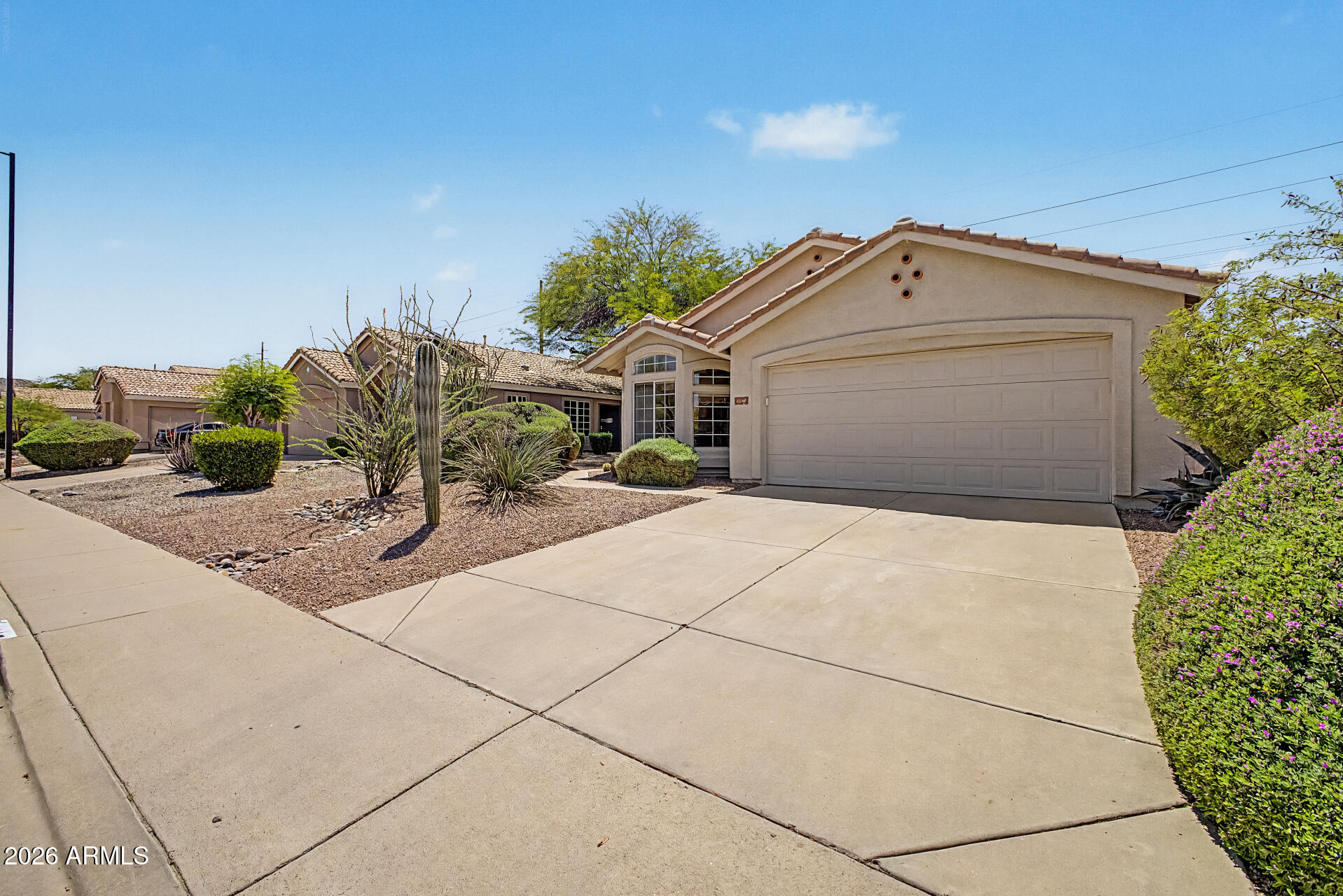 PARCEL 25 AT RED MOUNTAIN RANCH - Residential