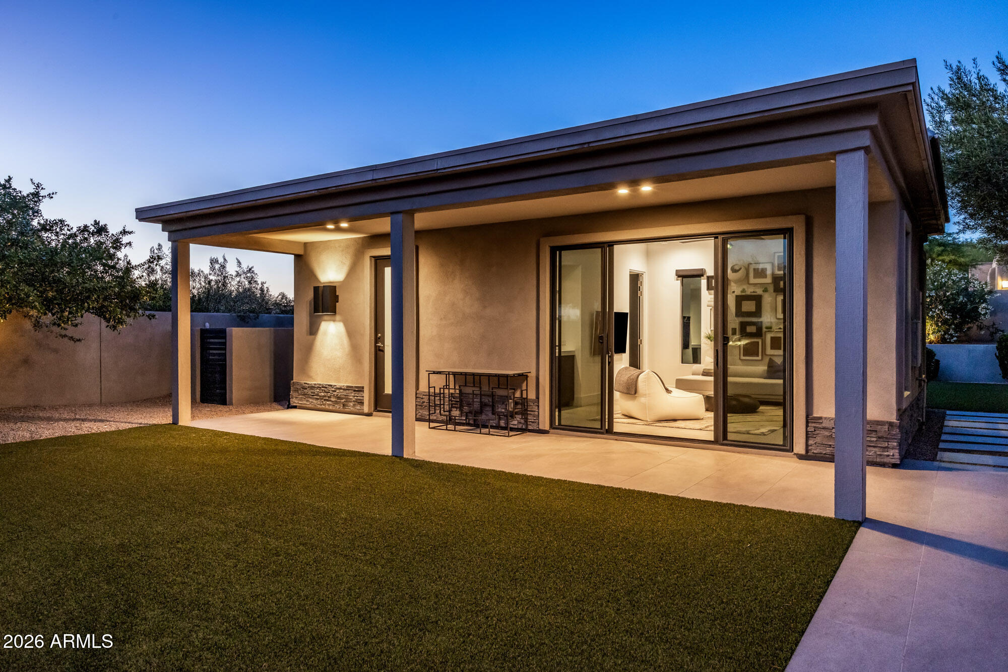 PINNACLE PEAK PLACE - Residential