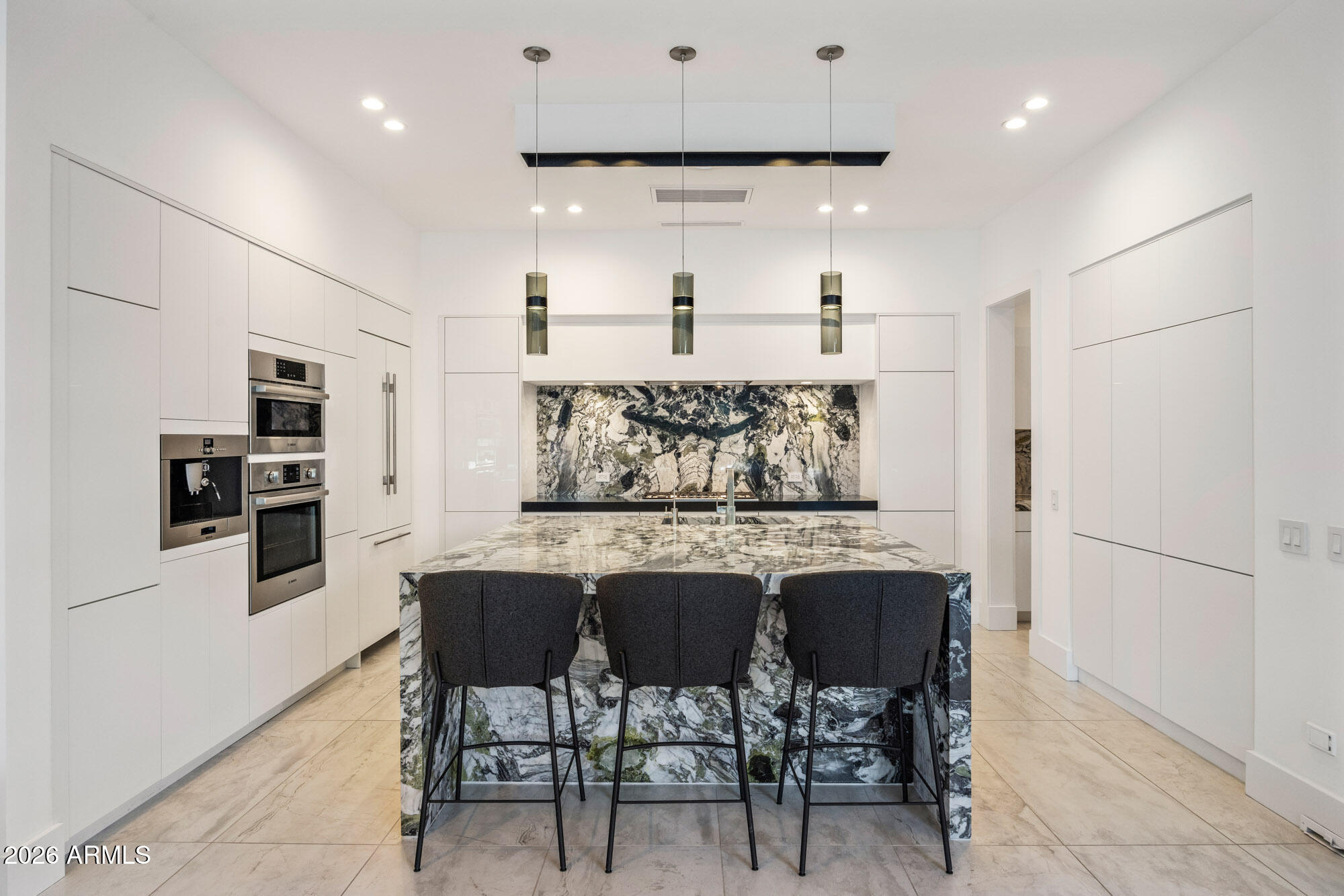 PINNACLE PEAK PLACE - Residential