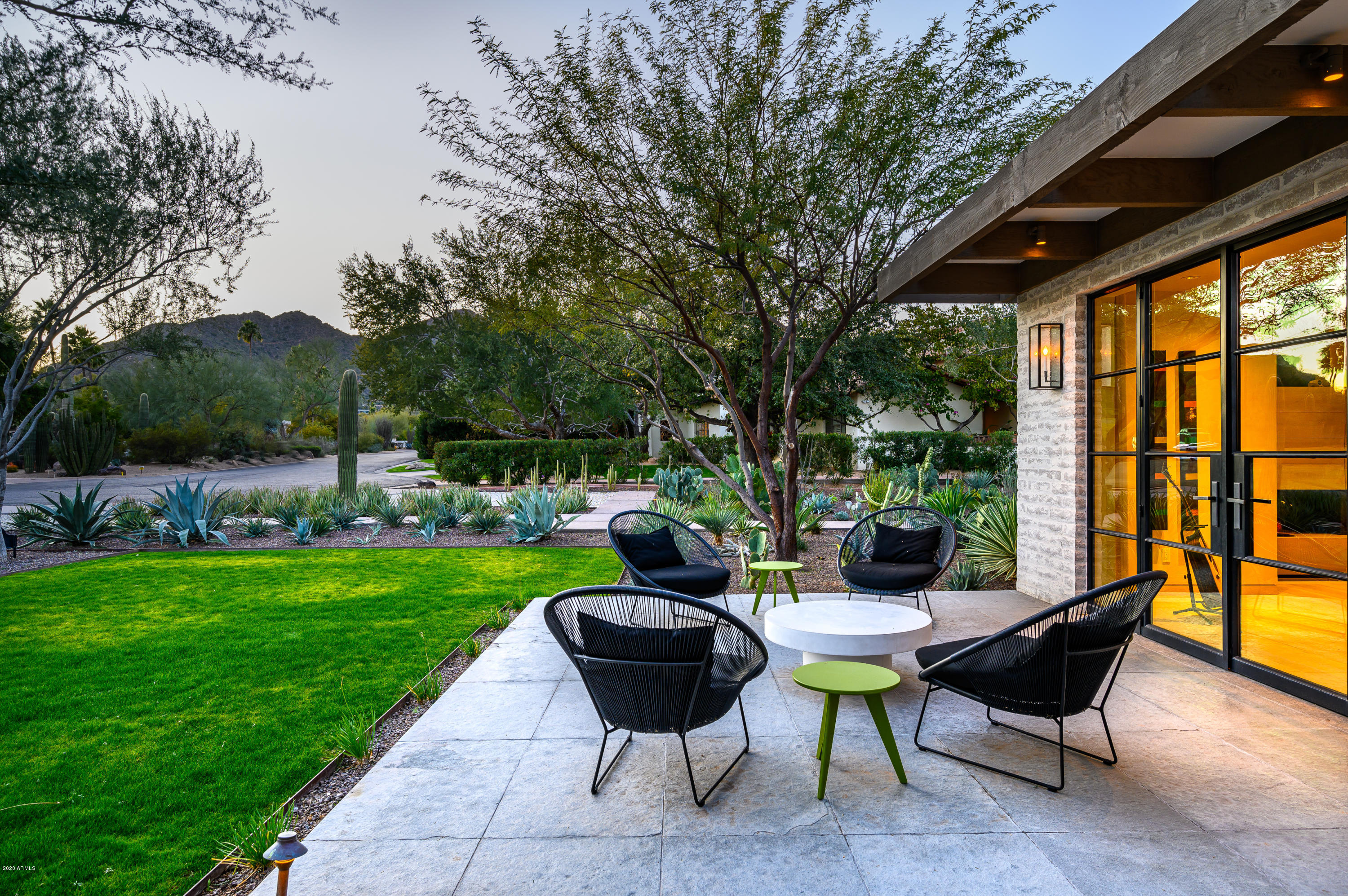 CASA BLANCA ESTATES LOT 20-37 & TR A - Residential