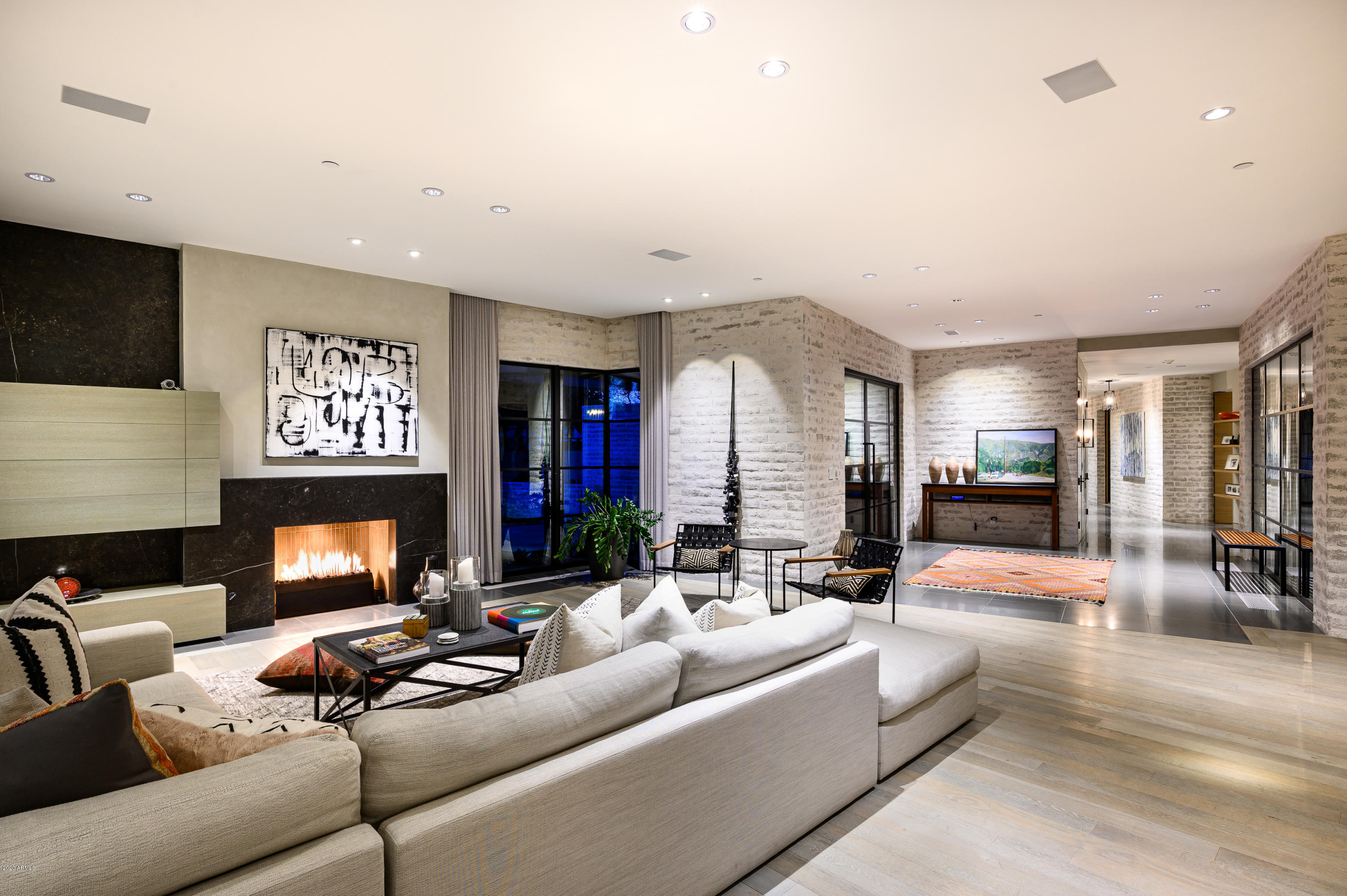 CASA BLANCA ESTATES LOT 20-37 & TR A - Residential