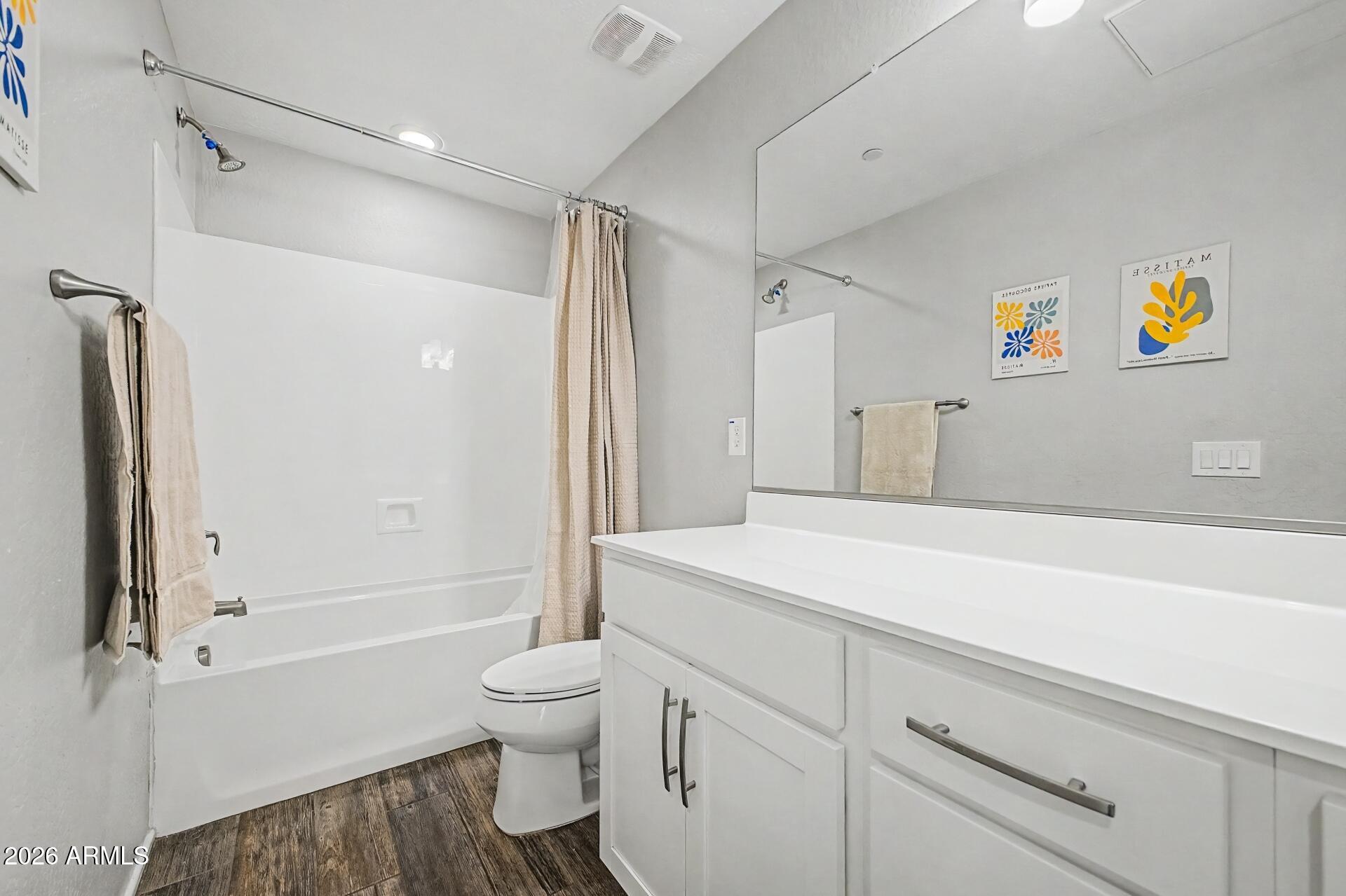 RHYTHM CONDOMINIUM - Residential