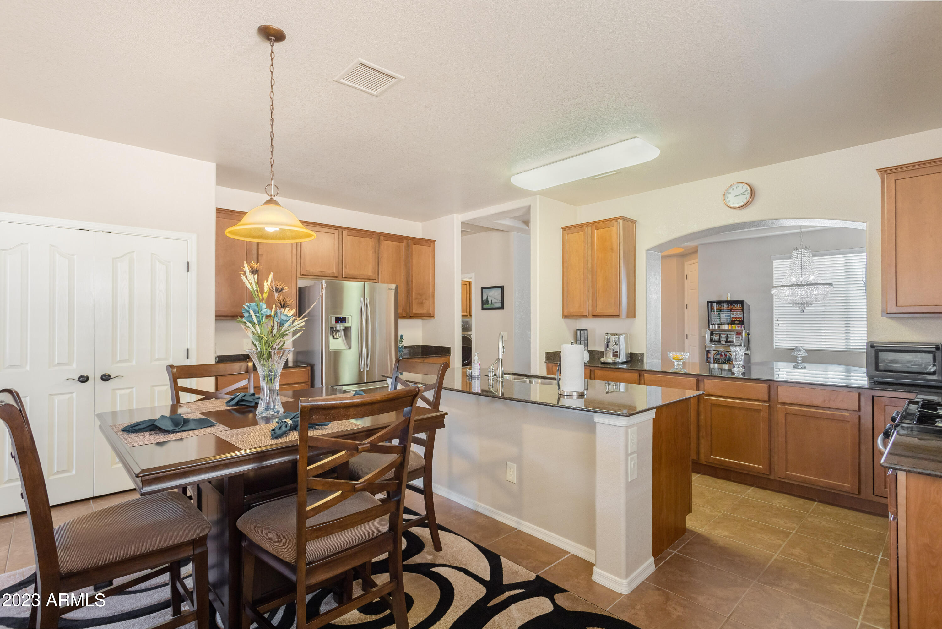 CAMPSTONE - Residential