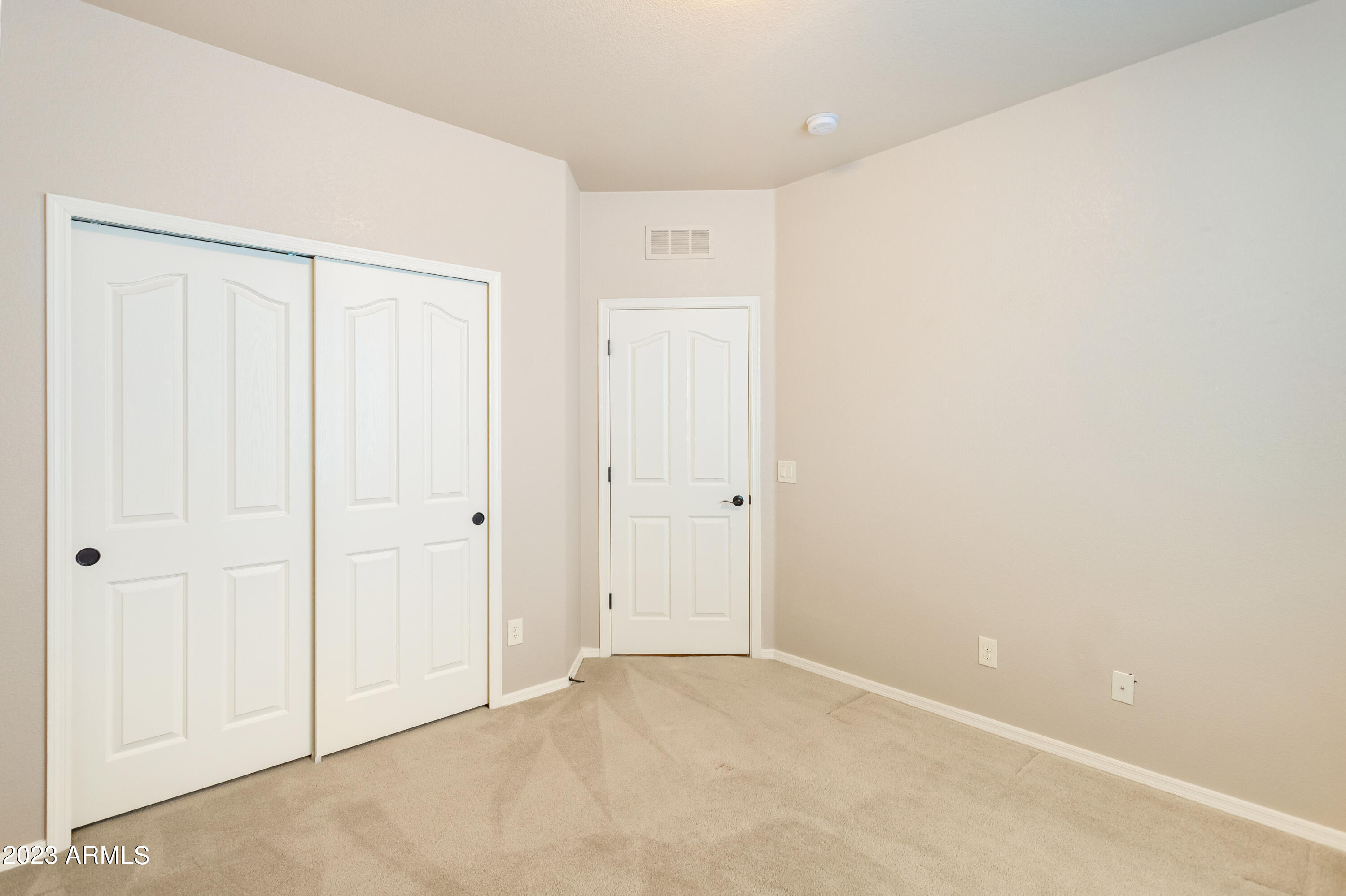 CAMPSTONE - Residential