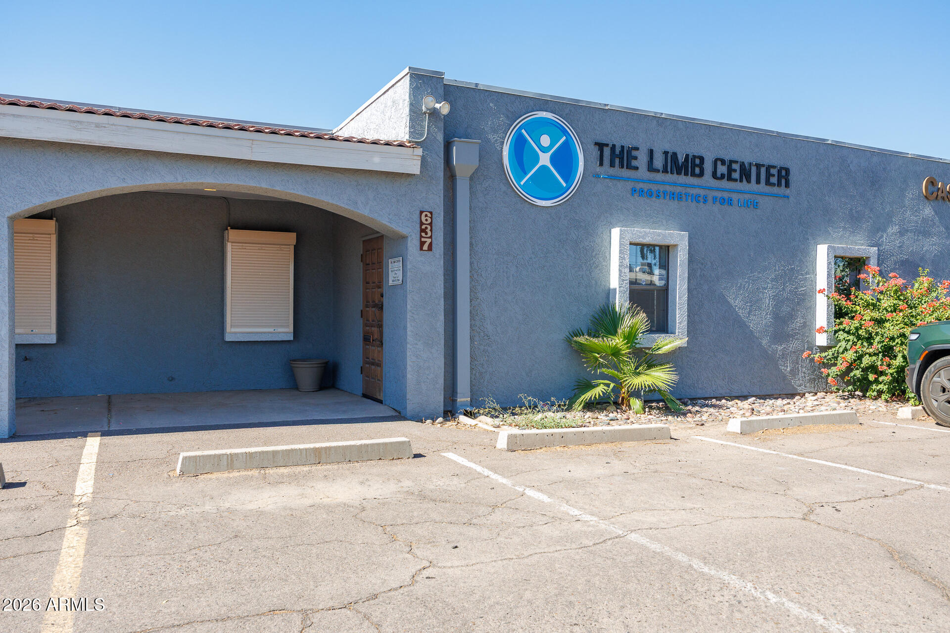 Excellent opportunity to own a professional office building in the heart of Casa Grande. This approximately 1,200-square-foot office features five private offices, a spacious reception area, kitchenette, and private restroom, offering a functional layout for a variety of professional or administrative businesses. The single-story building provides easy access for clients and staff and is conveniently located near Trekell Road with excellent visibility and accessibility. Ideal for an owner-user or investor seeking office space in an established commercial area.