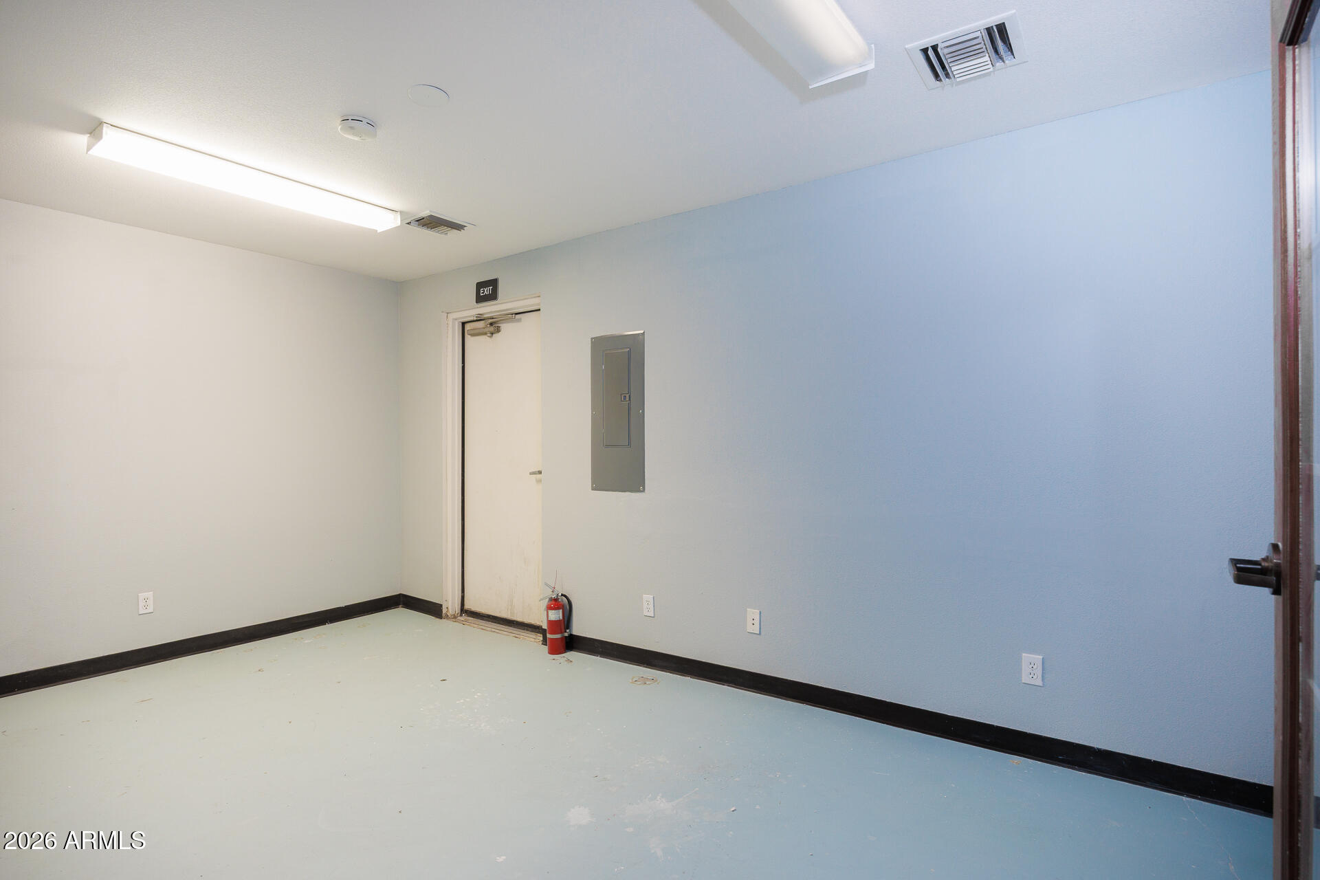 Park North - Commercial Sale