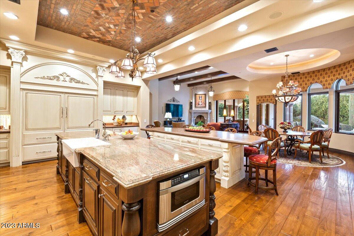 MORNING GLORY MEADOWS - Residential