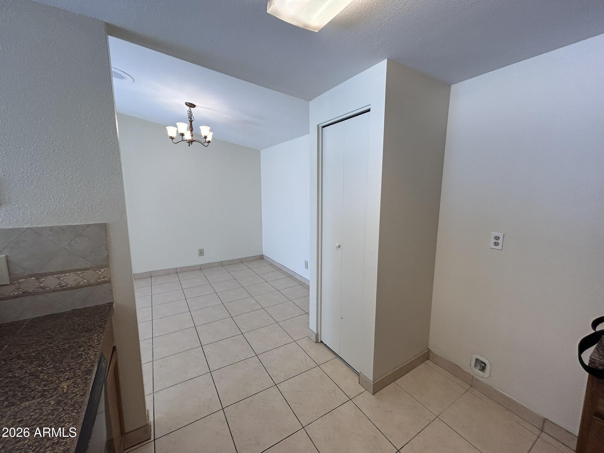 PULTE VILLAS CHANDLER - Residential Lease