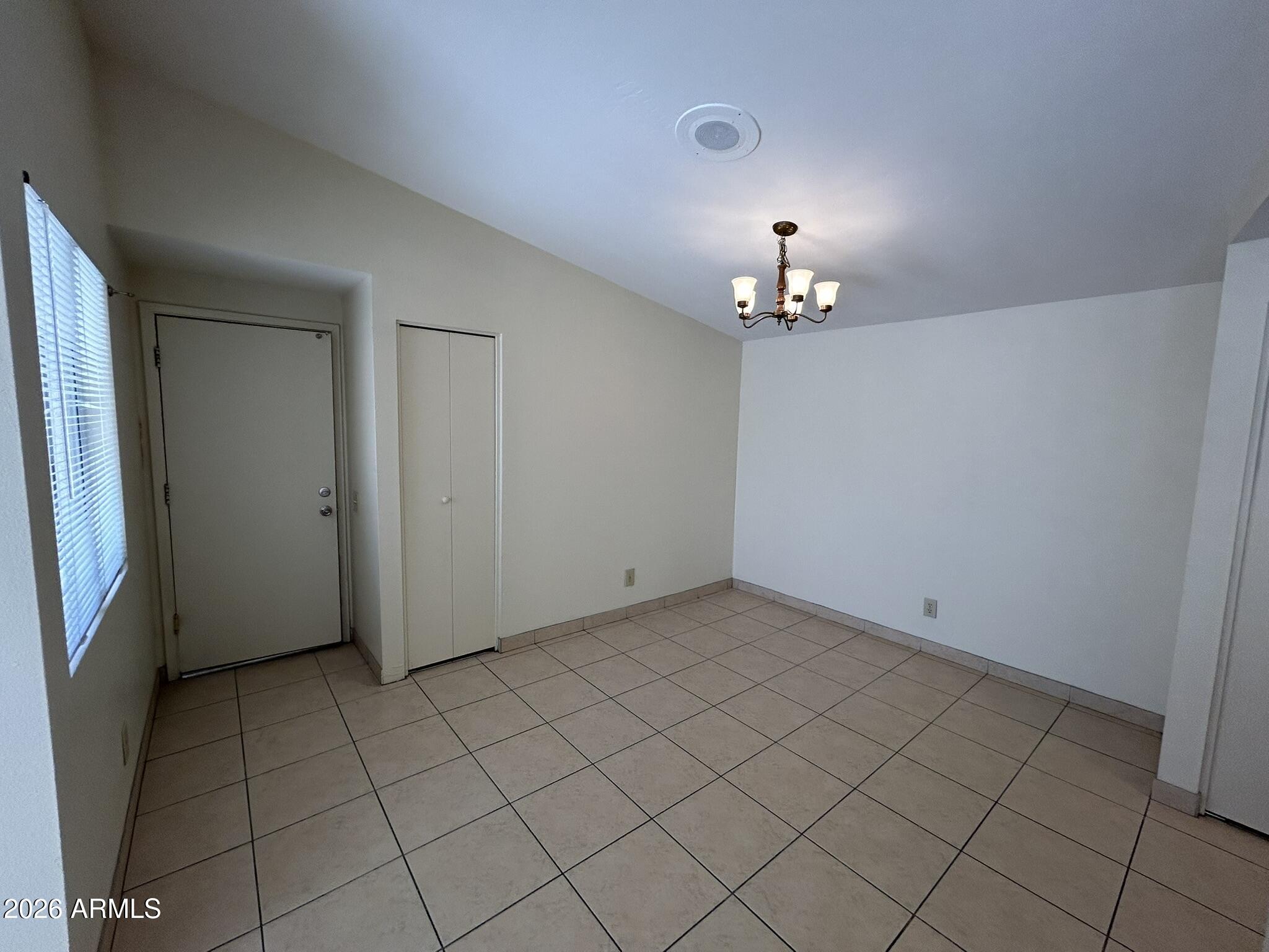 PULTE VILLAS CHANDLER - Residential Lease