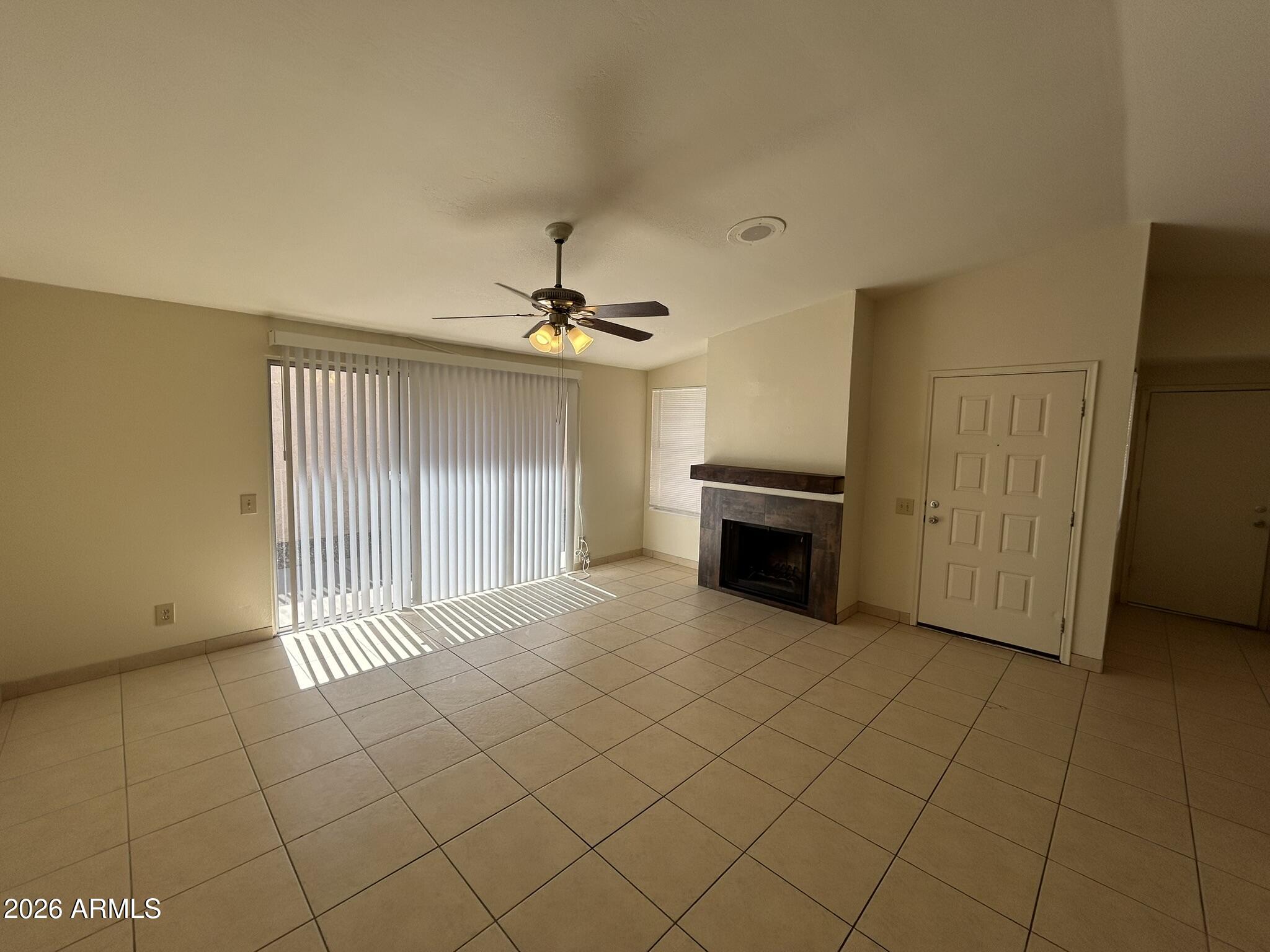PULTE VILLAS CHANDLER - Residential Lease