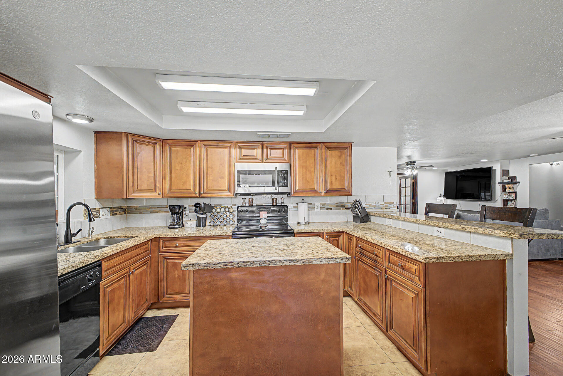 PAPAGO BUTTE RANCHOS - Residential