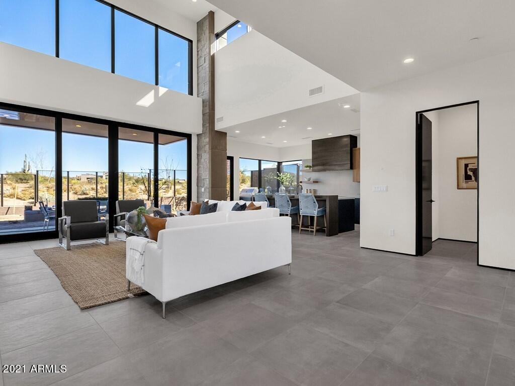 DESERT MOUNTAIN - Residential