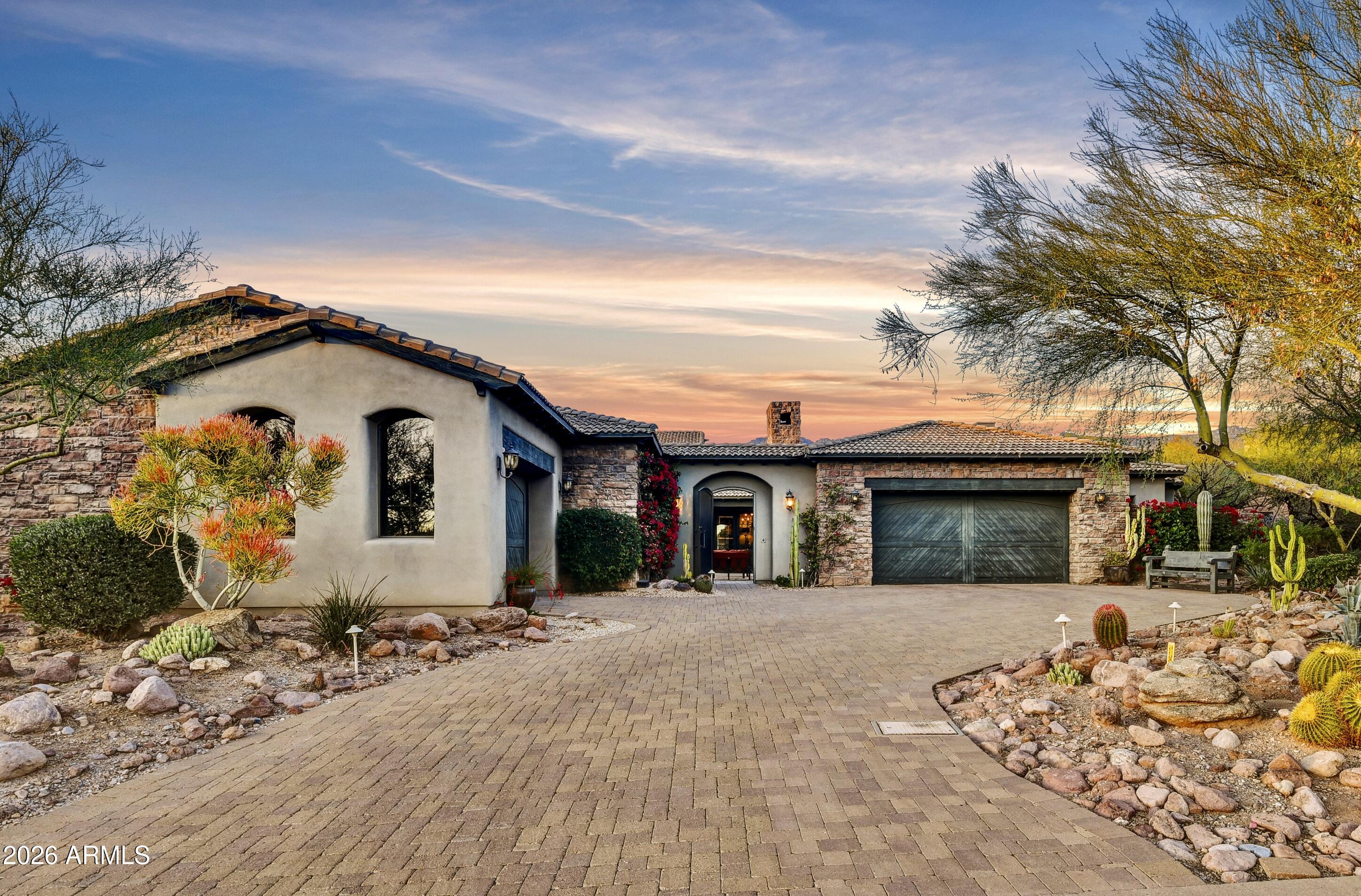 Superstition Mountain - Residential