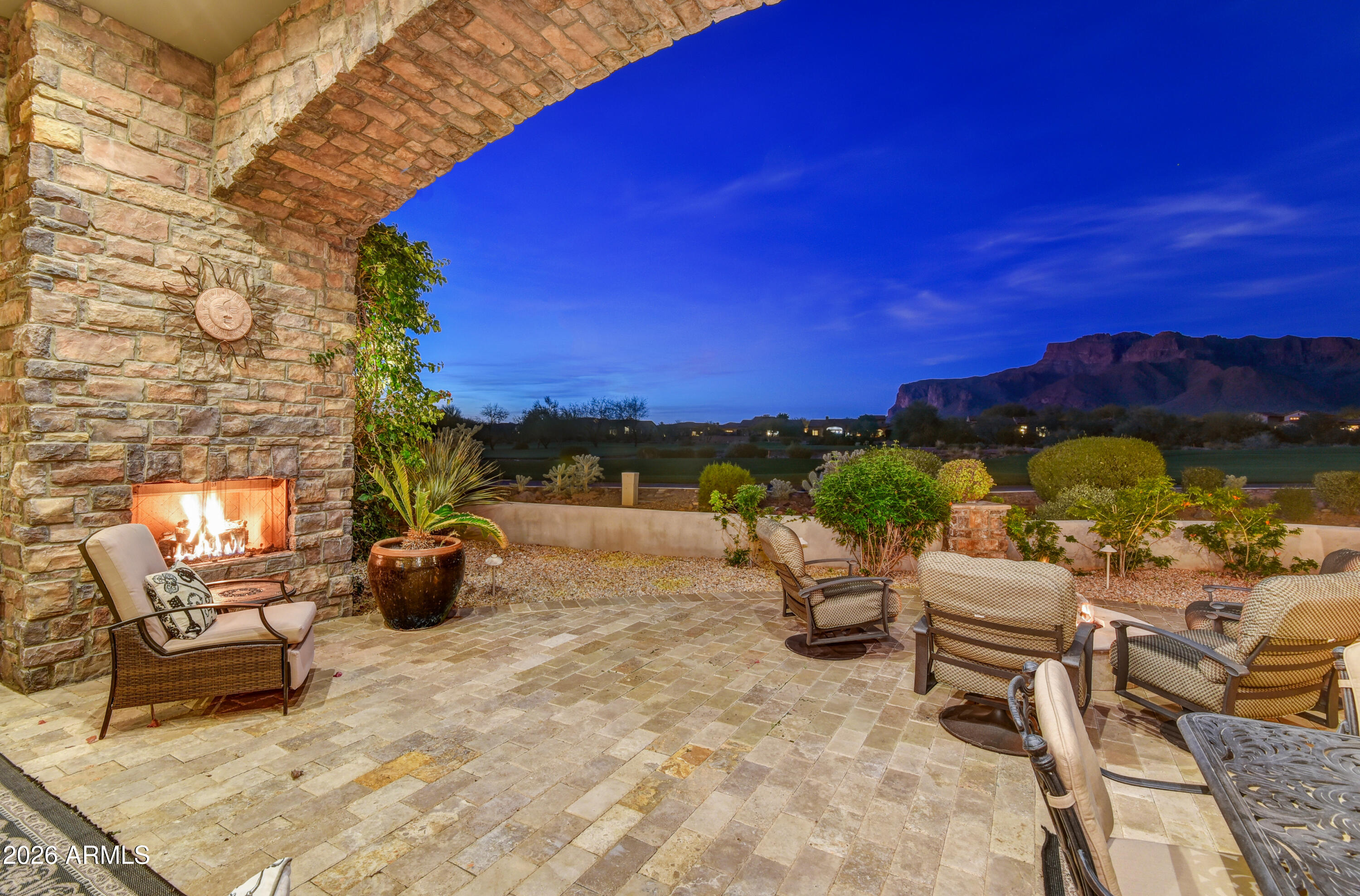 Superstition Mountain - Residential