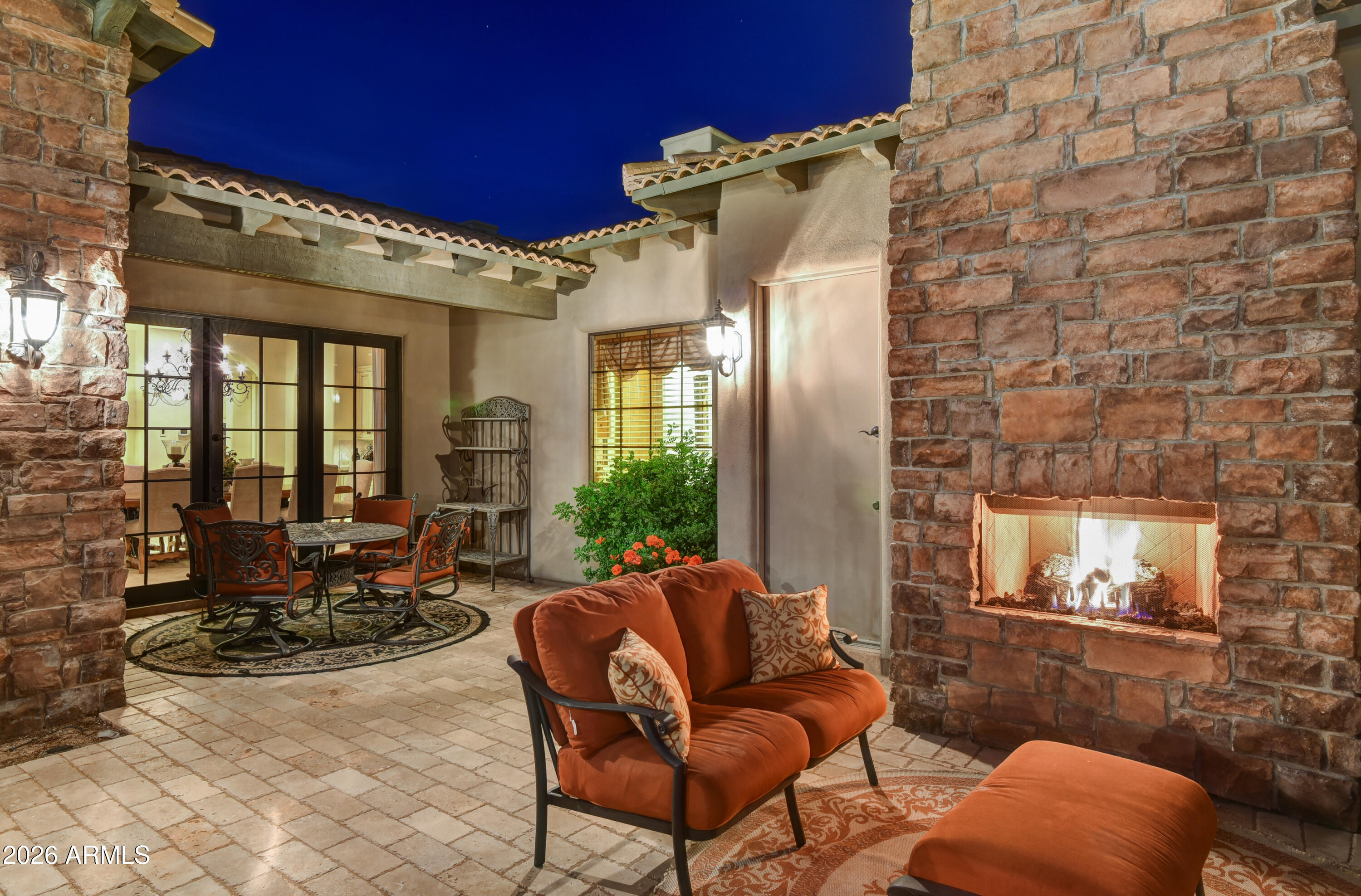 Superstition Mountain - Residential