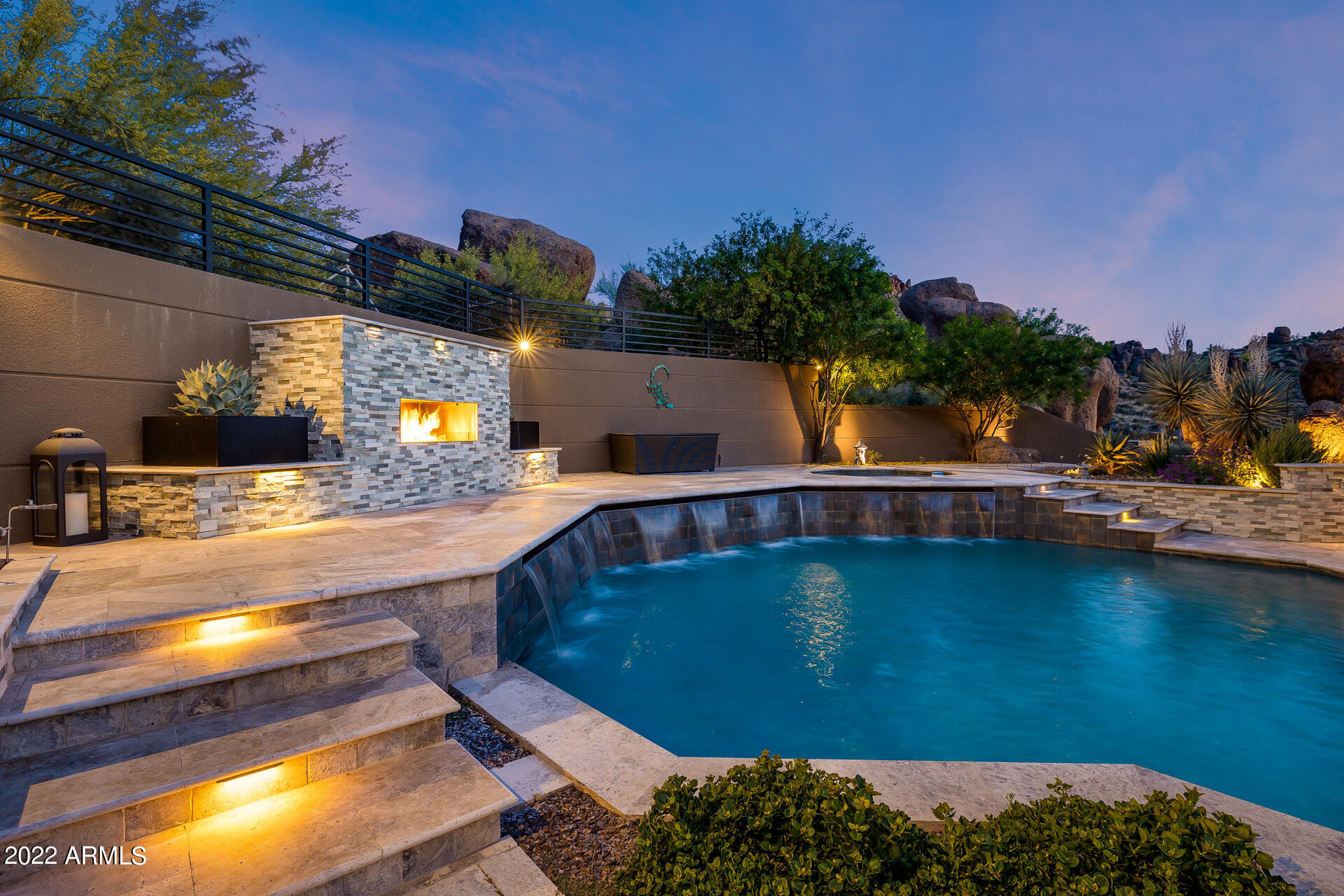 TROON RIDGE ESTATES LOT 1-7 TR A - Residential
