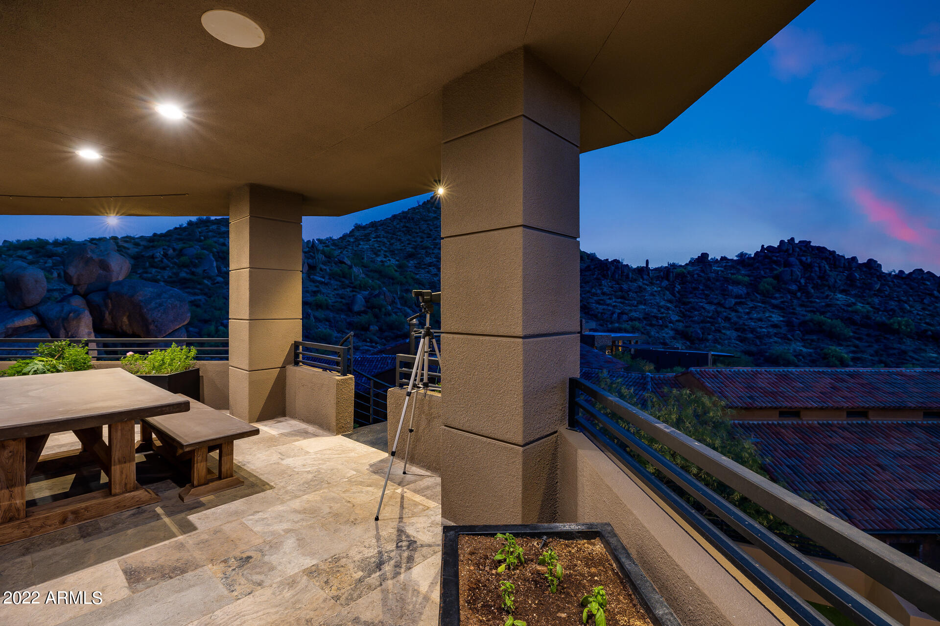 TROON RIDGE ESTATES LOT 1-7 TR A - Residential