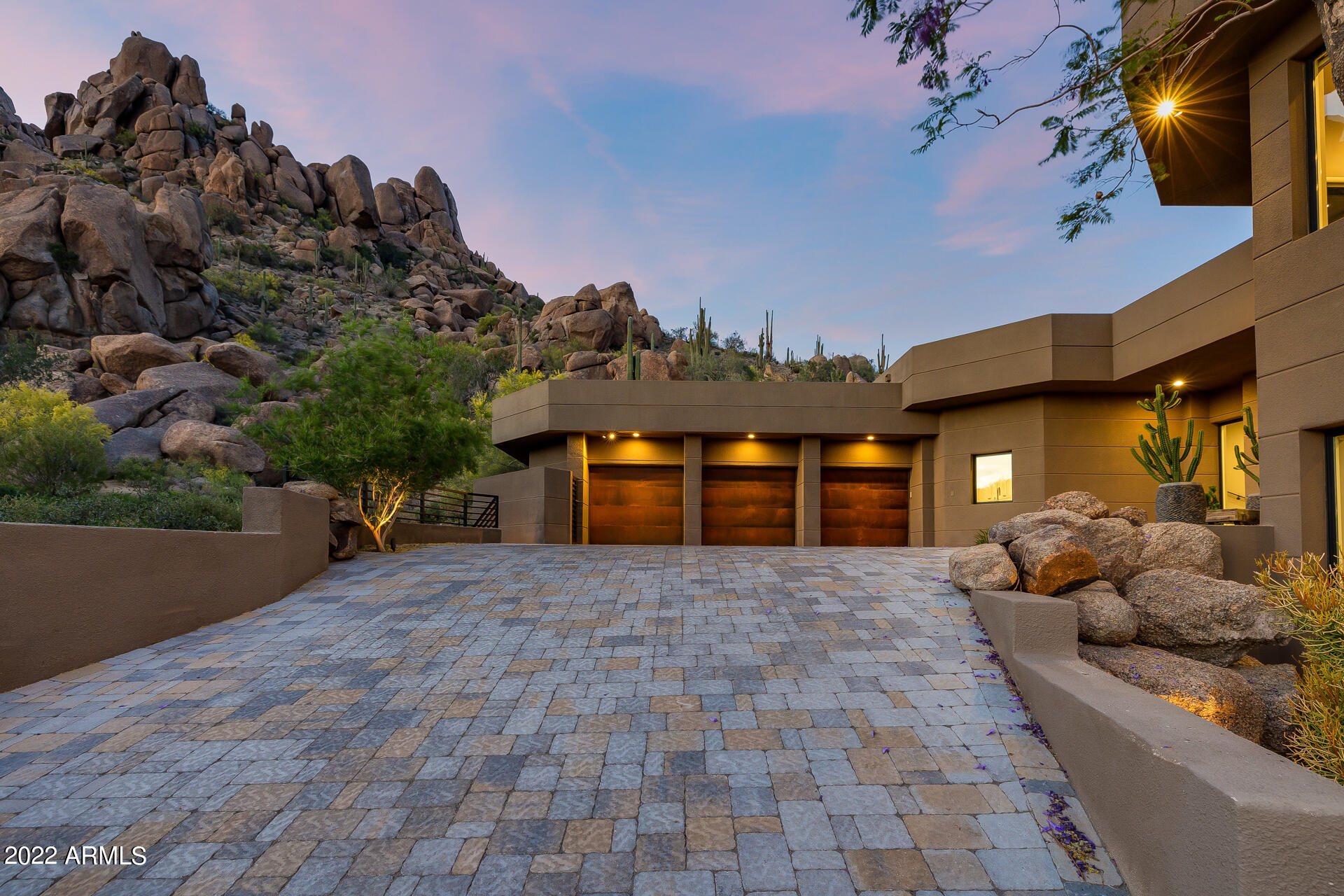 TROON RIDGE ESTATES LOT 1-7 TR A - Residential