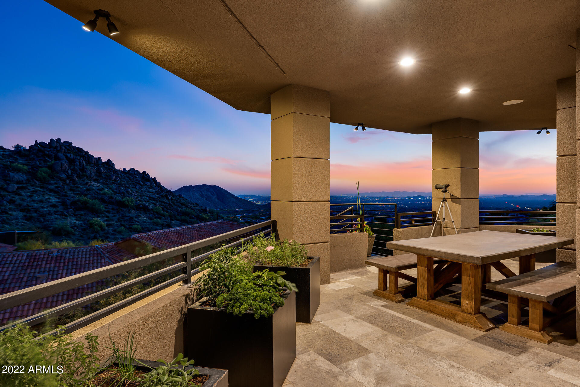 TROON RIDGE ESTATES LOT 1-7 TR A - Residential