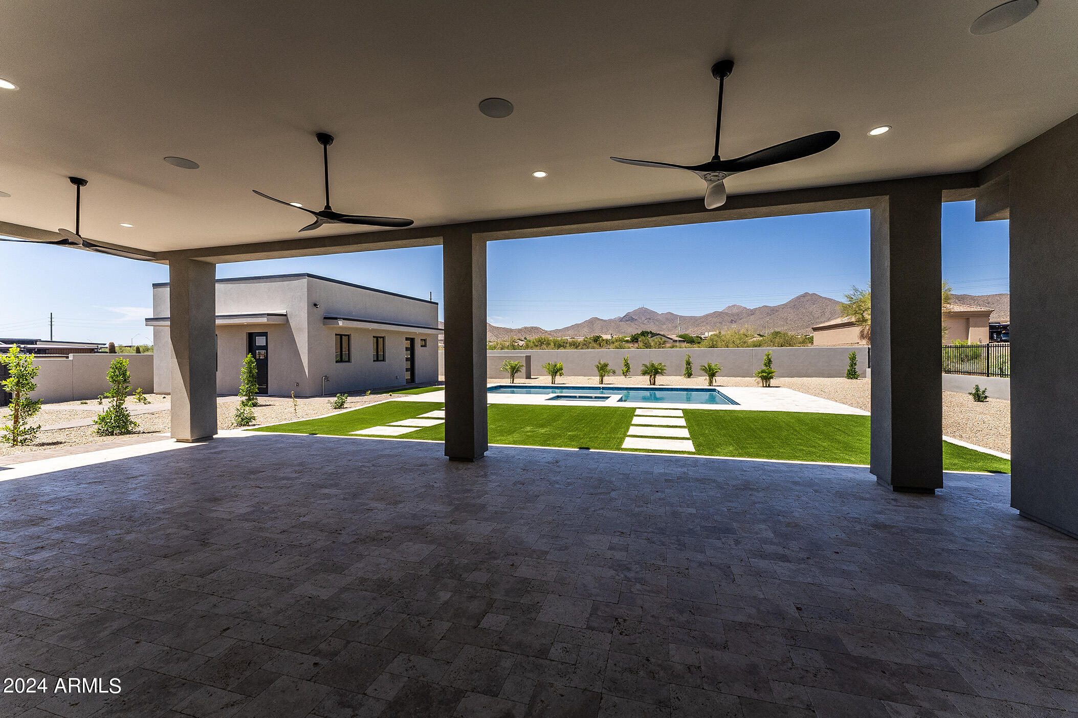 Metes and Bounds - Residential