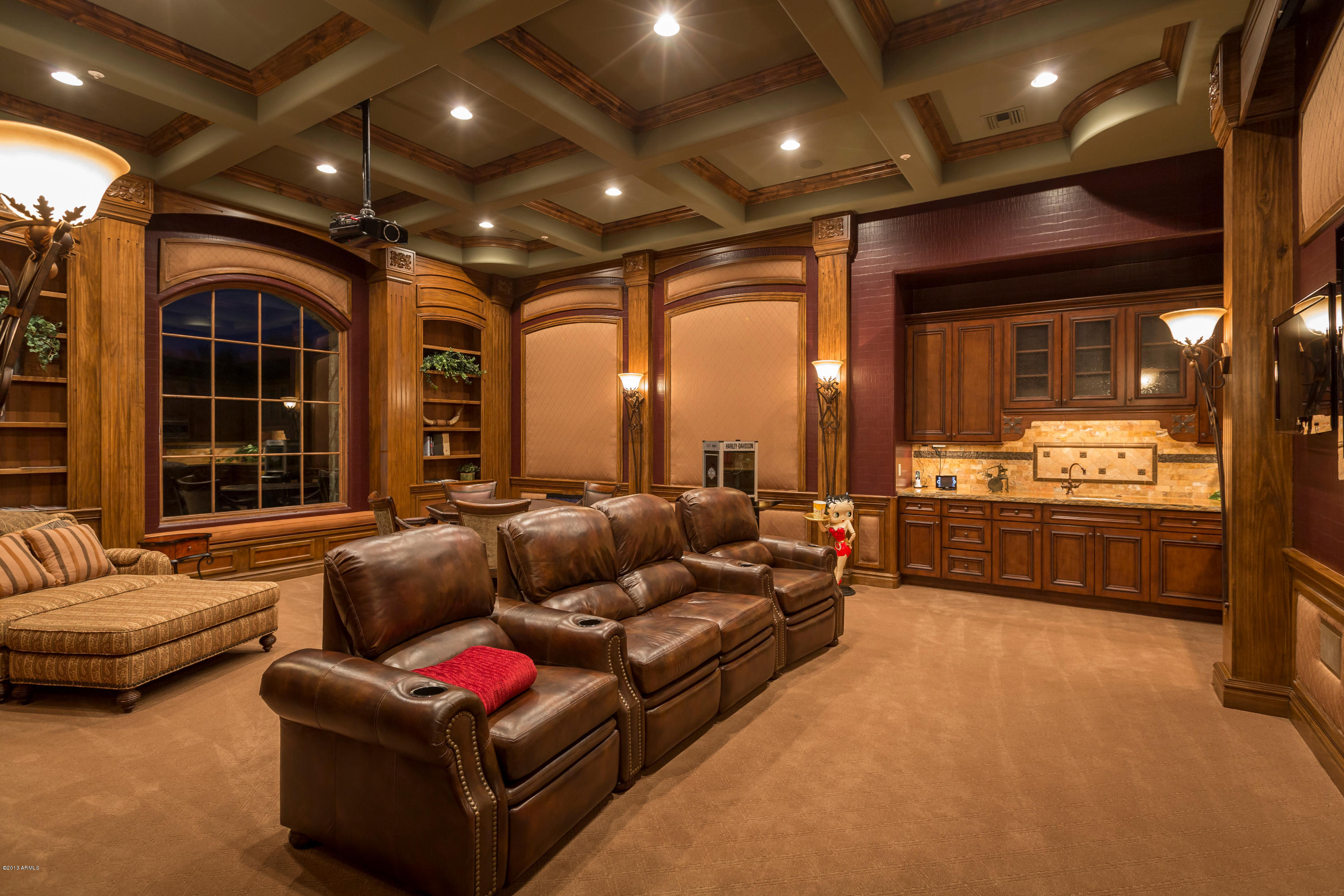 Estancia - Residential