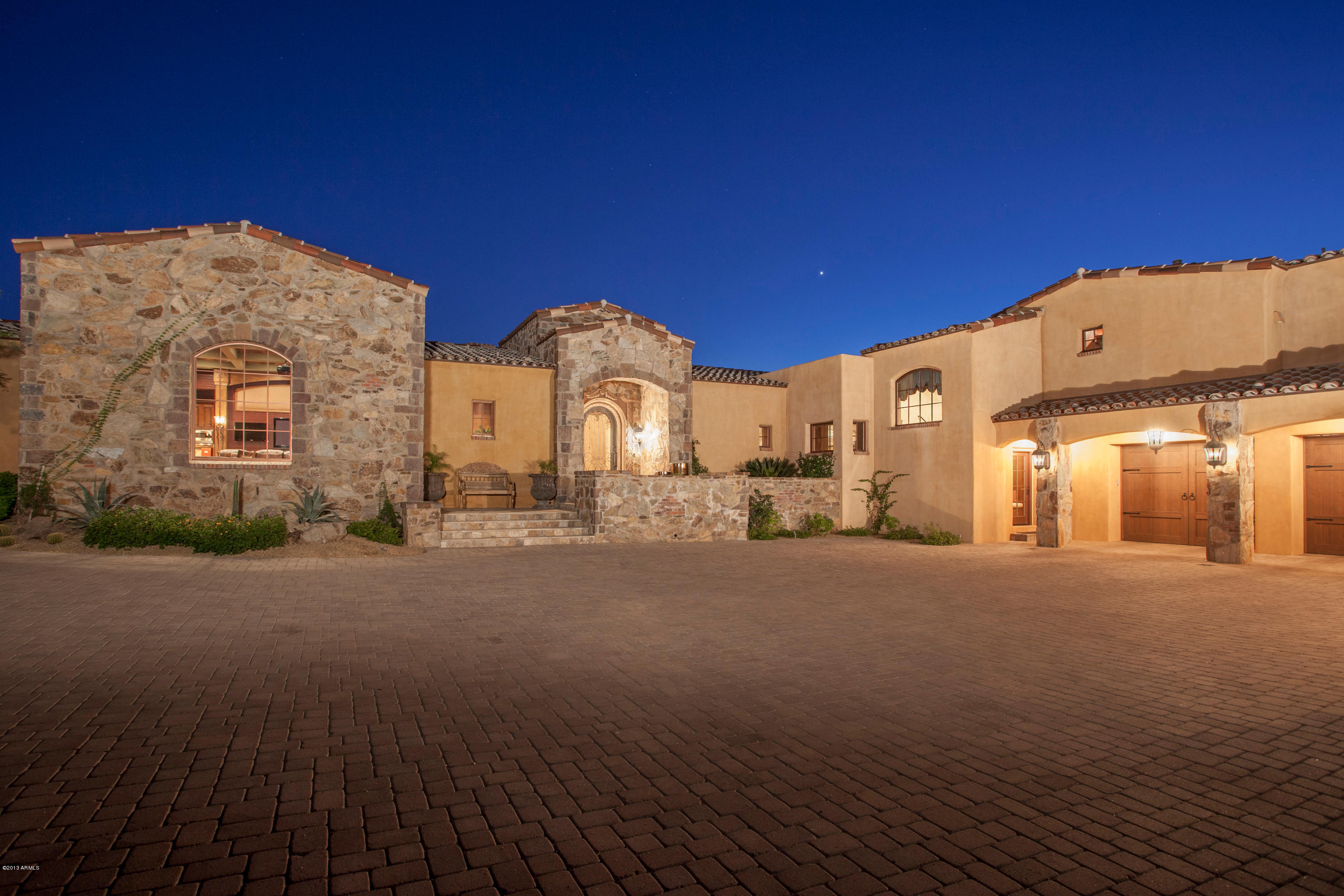 Estancia - Residential