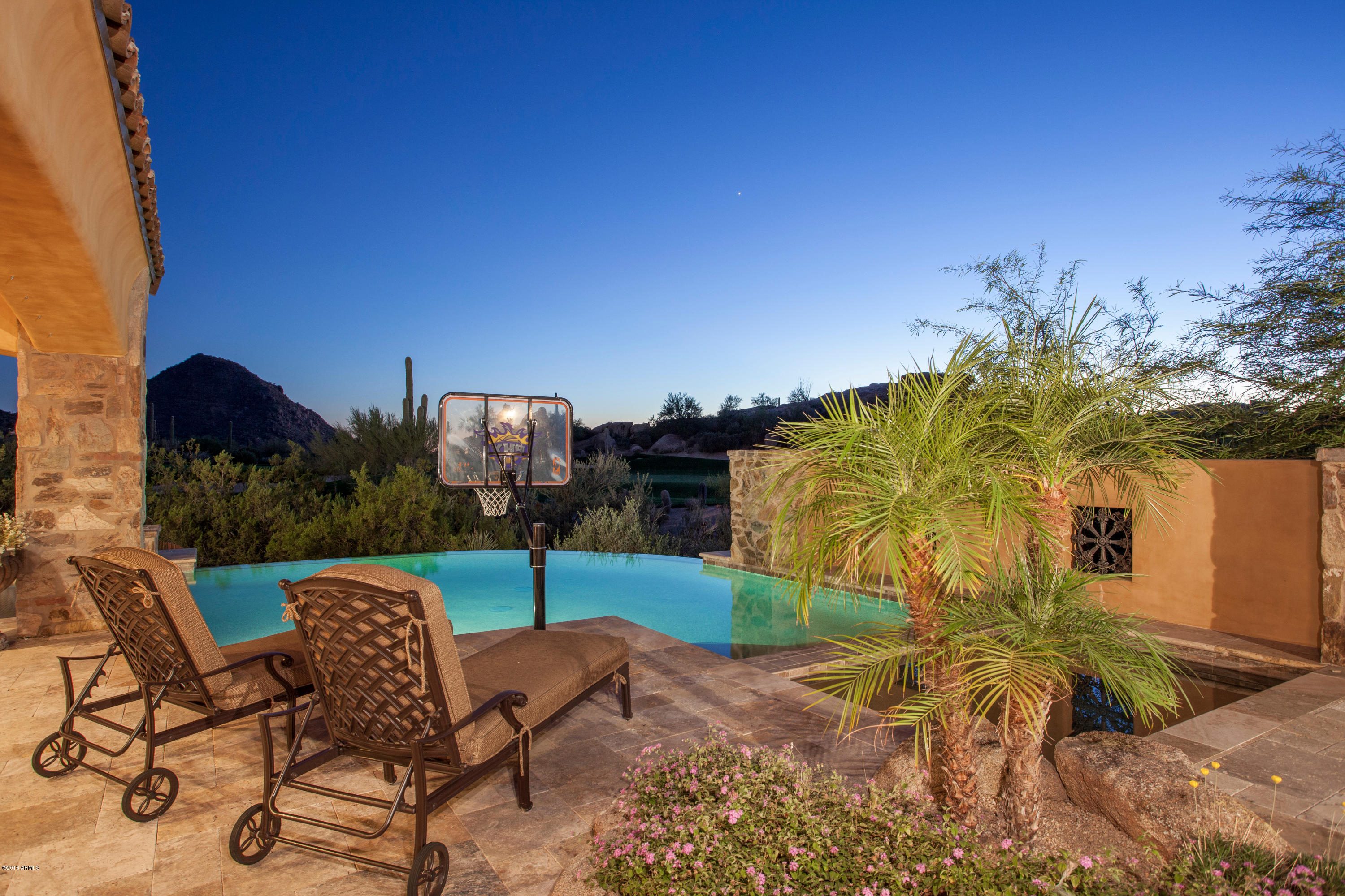 Estancia - Residential