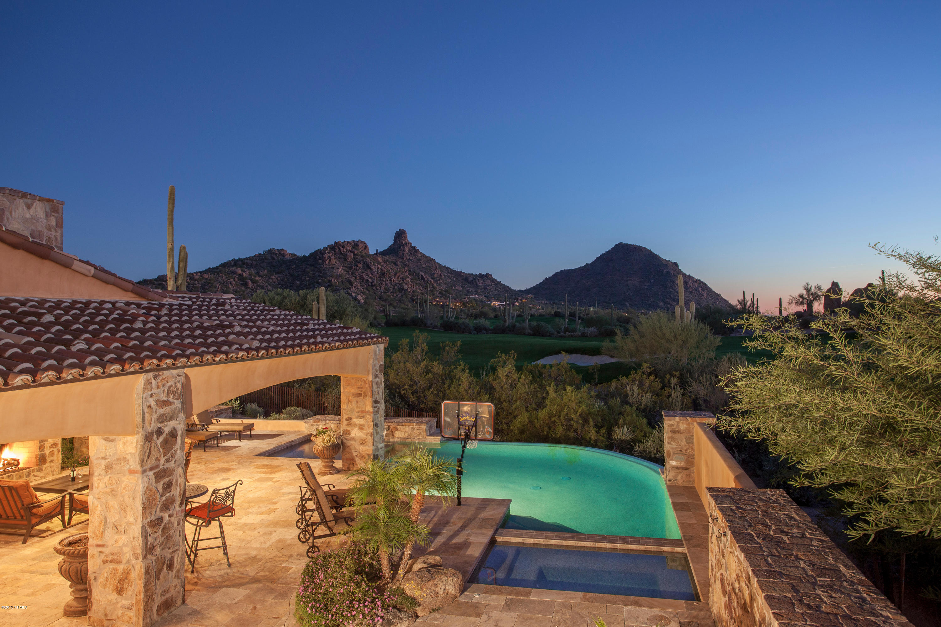 Estancia - Residential