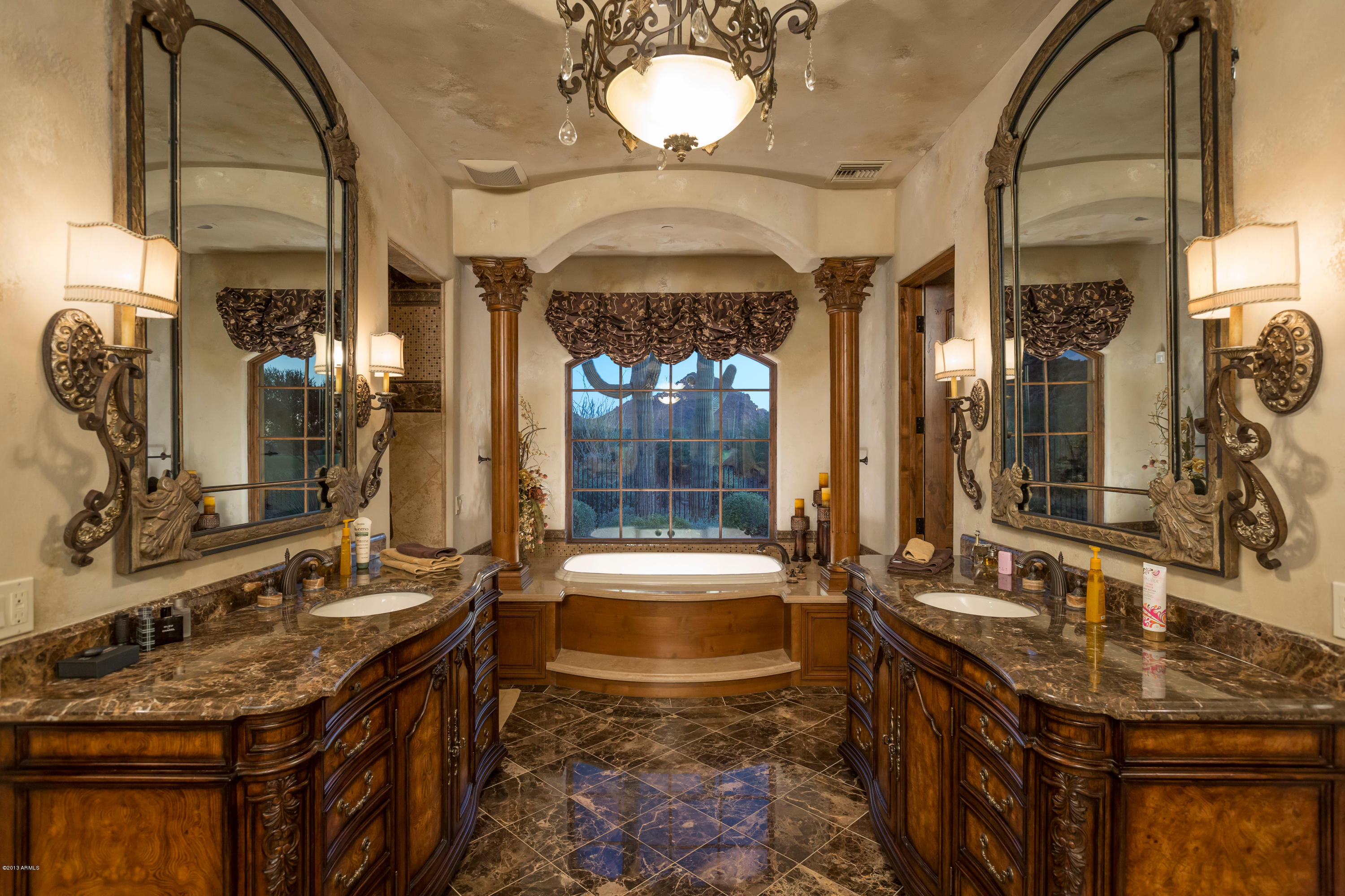 Estancia - Residential