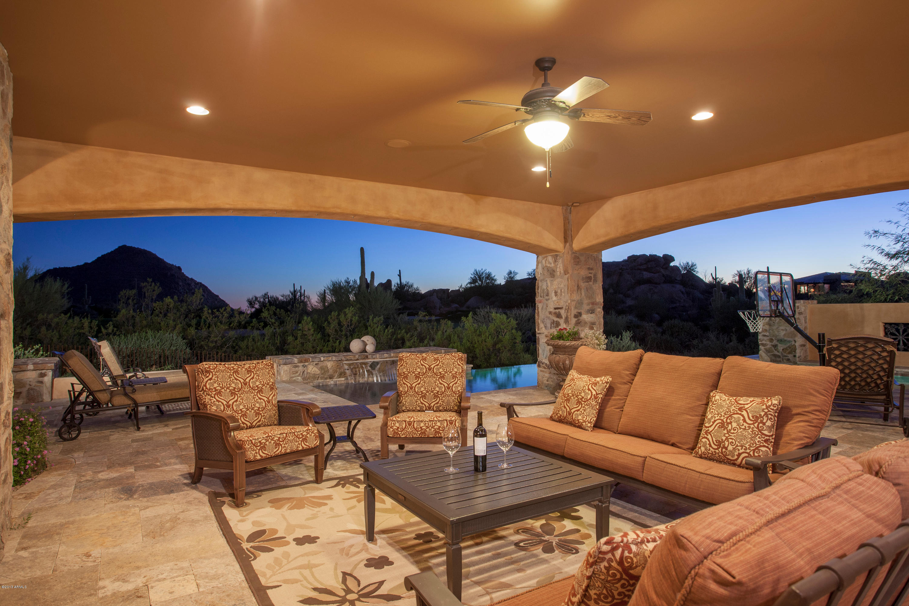 Estancia - Residential