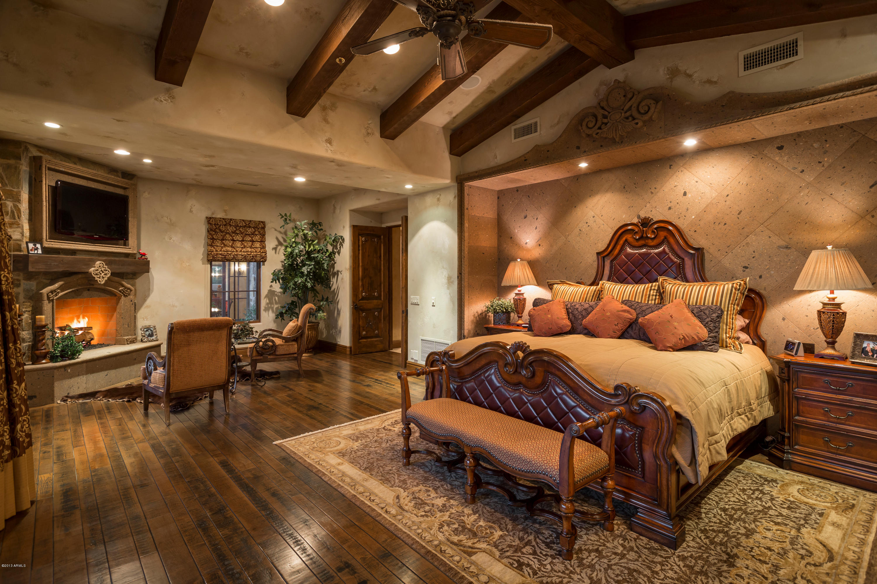 Estancia - Residential