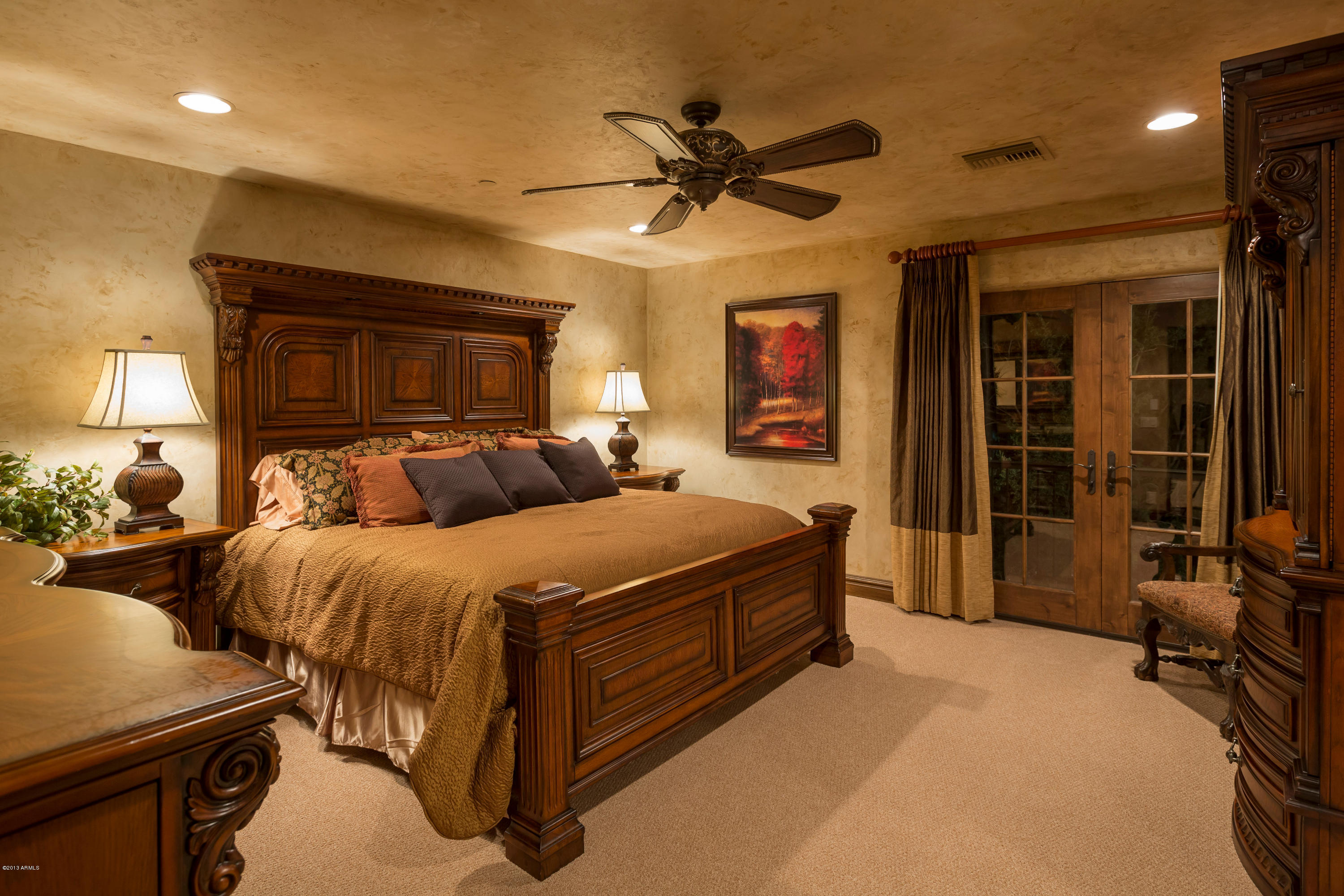 Estancia - Residential