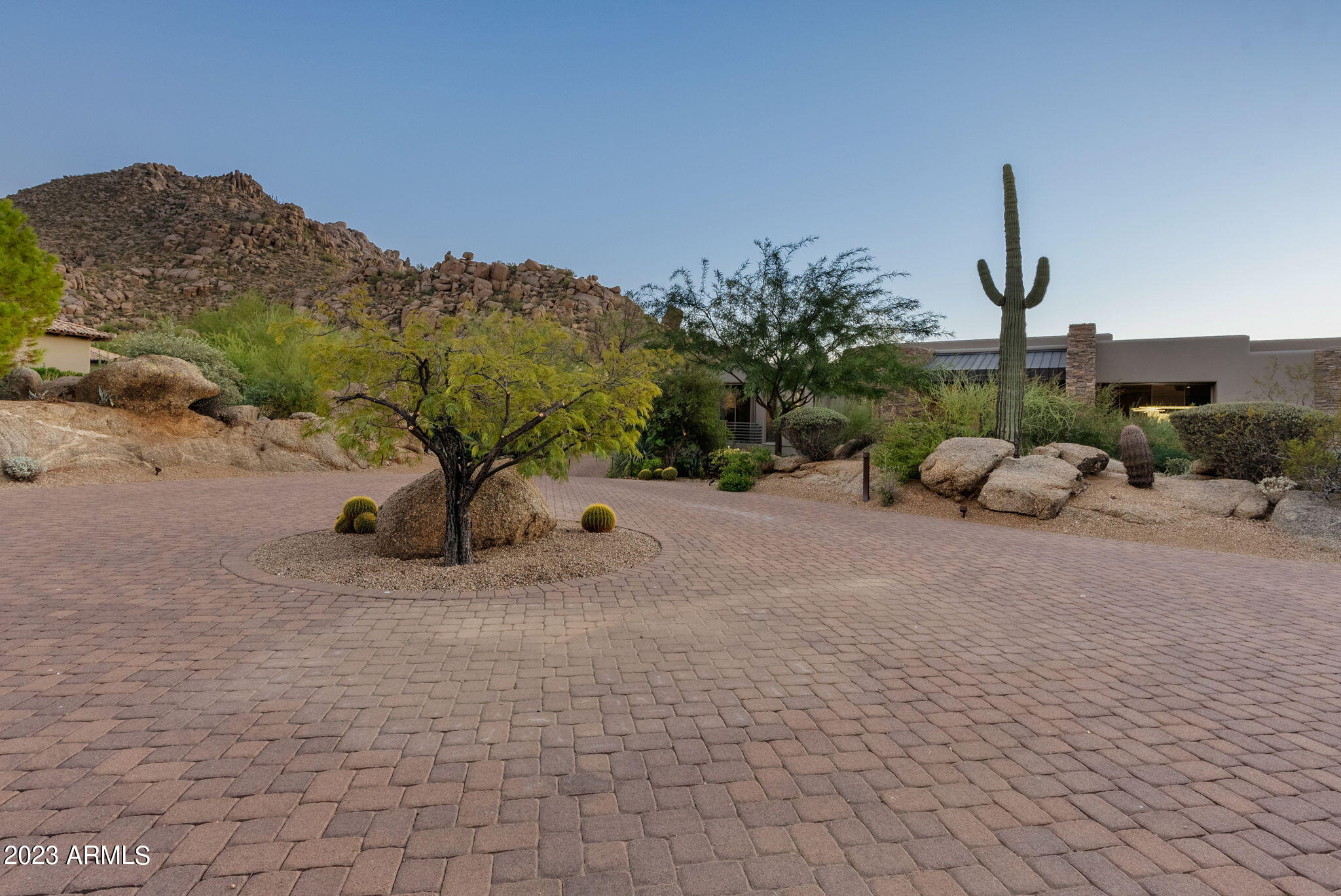 WINDY WALK ESTATES UNIT 2 LOT 155-208 TR A - Residential