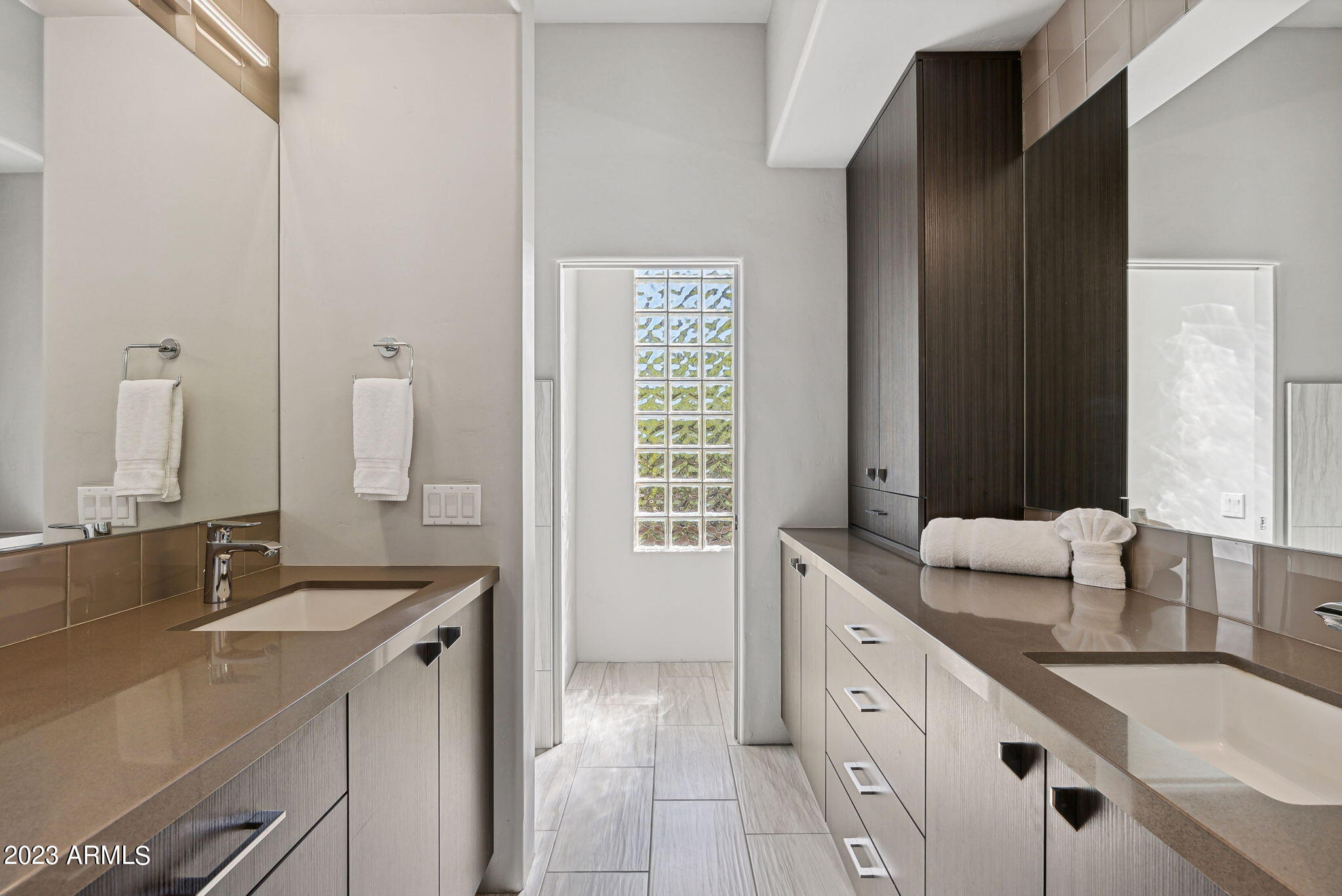 WINDY WALK ESTATES UNIT 2 LOT 155-208 TR A - Residential