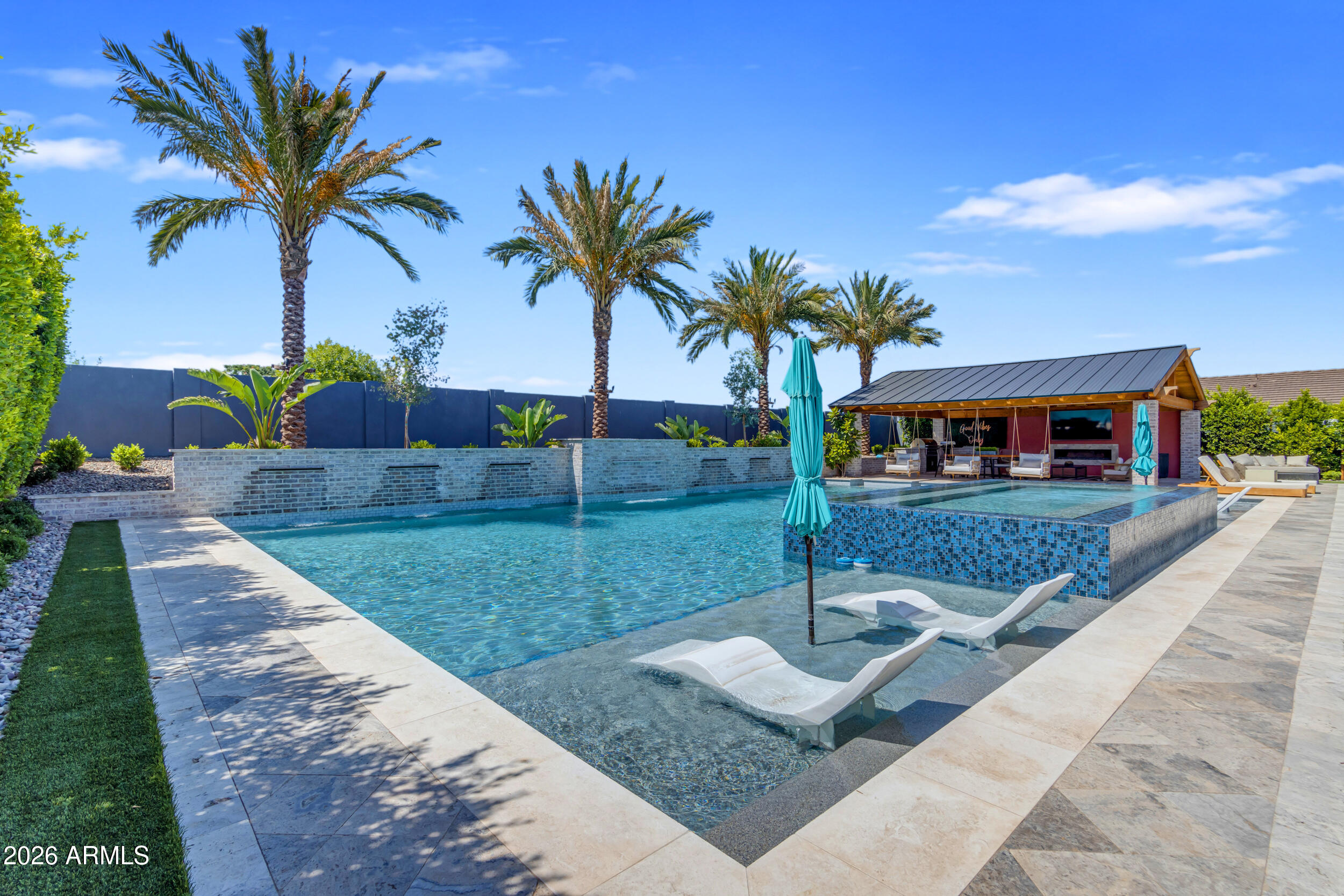 BRIDLE RANCH - Residential