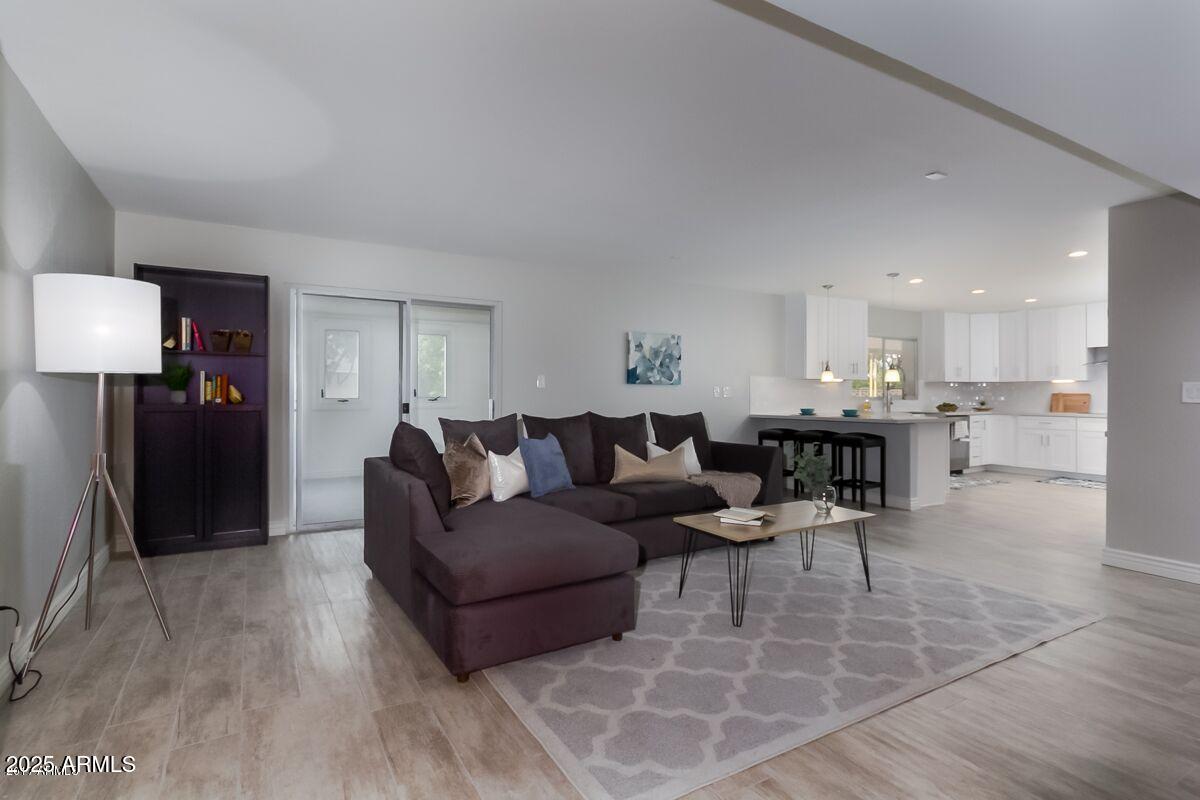 SANDS EAST 3 - Residential Lease