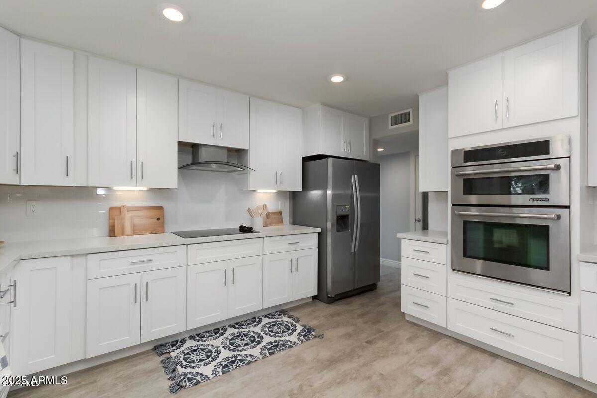 SANDS EAST 3 - Residential Lease