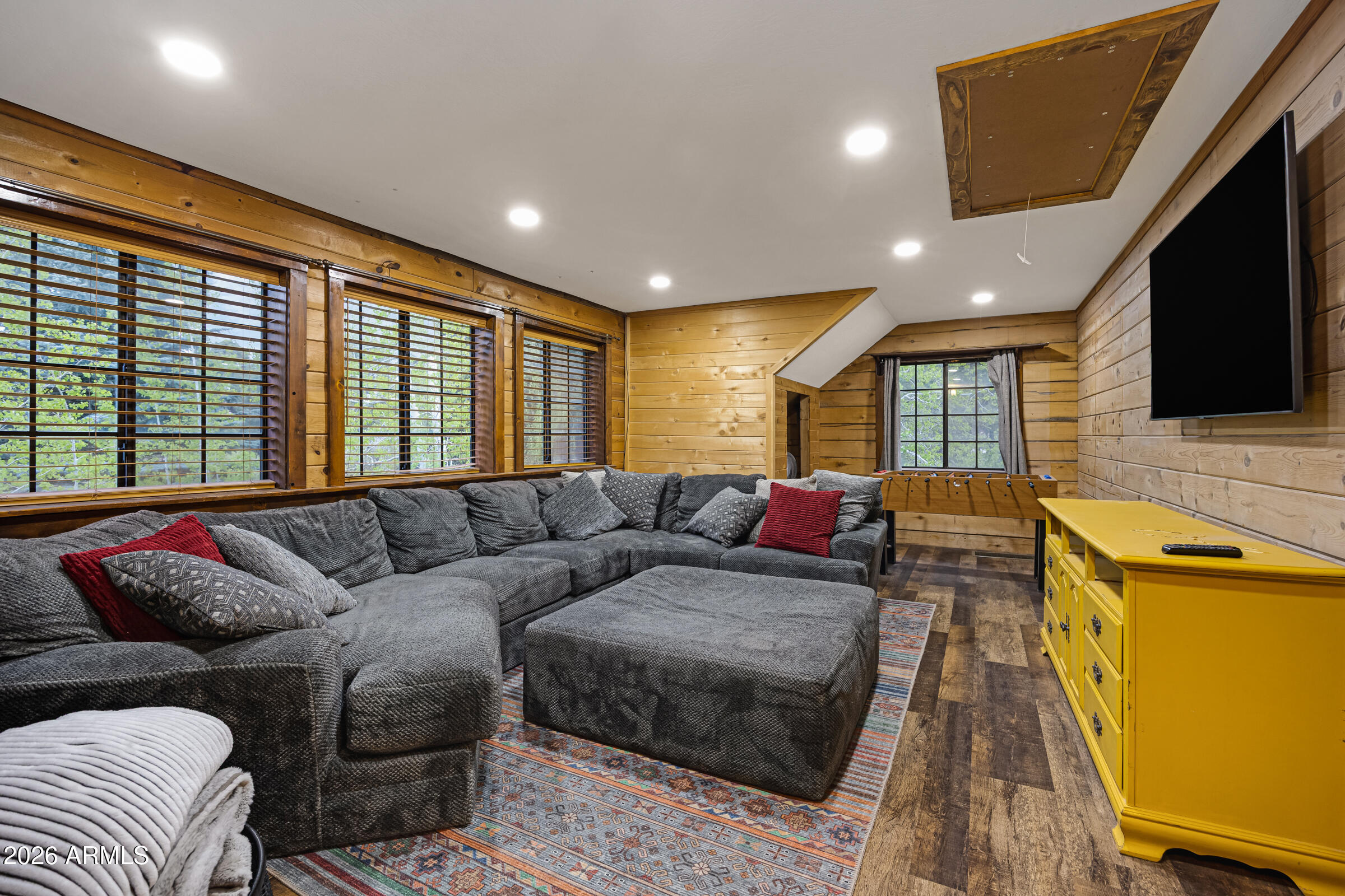 FOREST LAKES ESTATES UNIT 4 - Residential