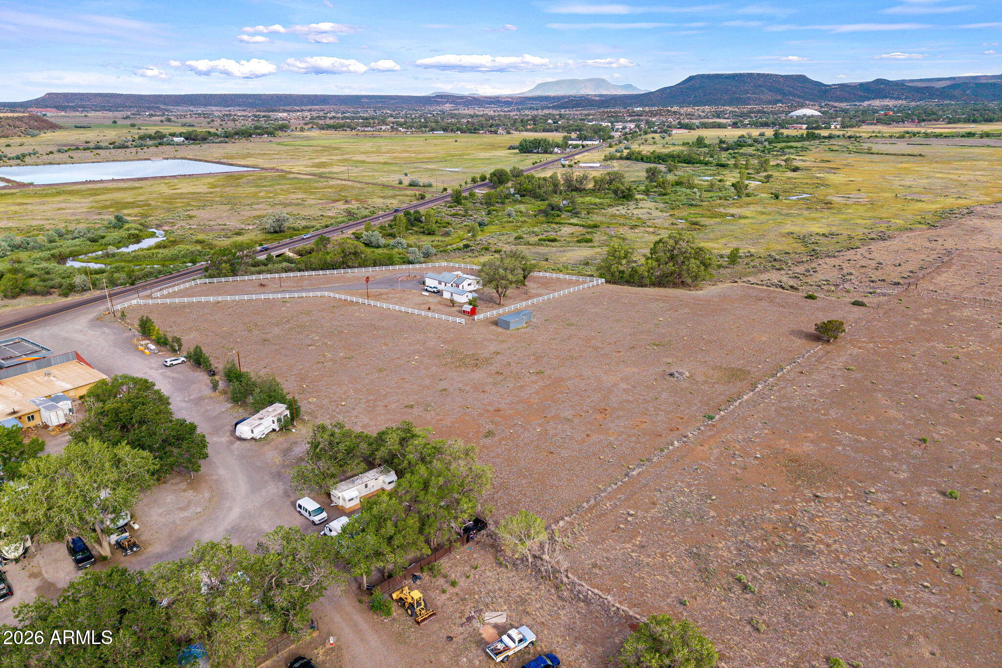 SPRINGERVILLE UNSUBDIVIDED - Residential