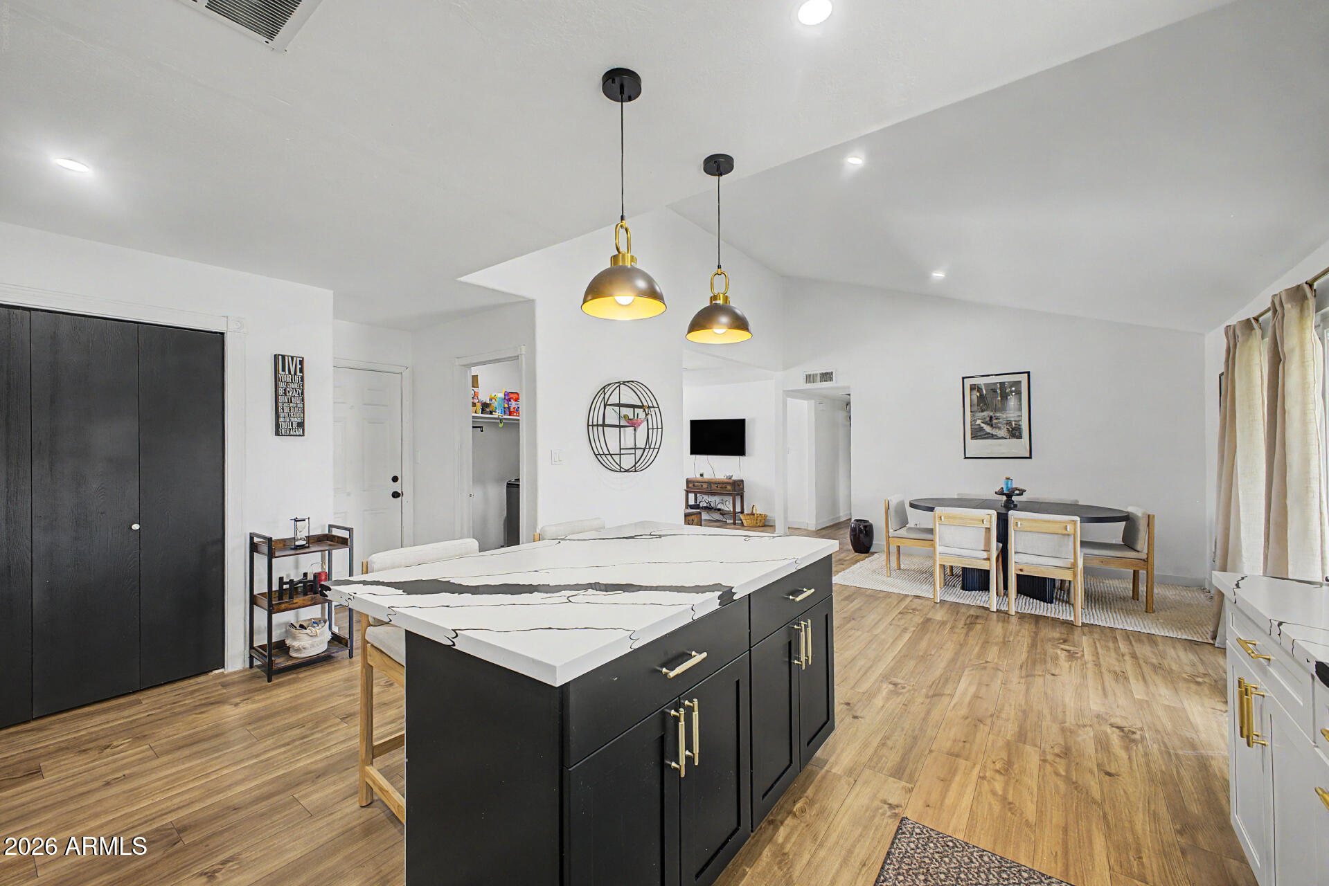 MEADOWGREEN UNIT 3 - Residential