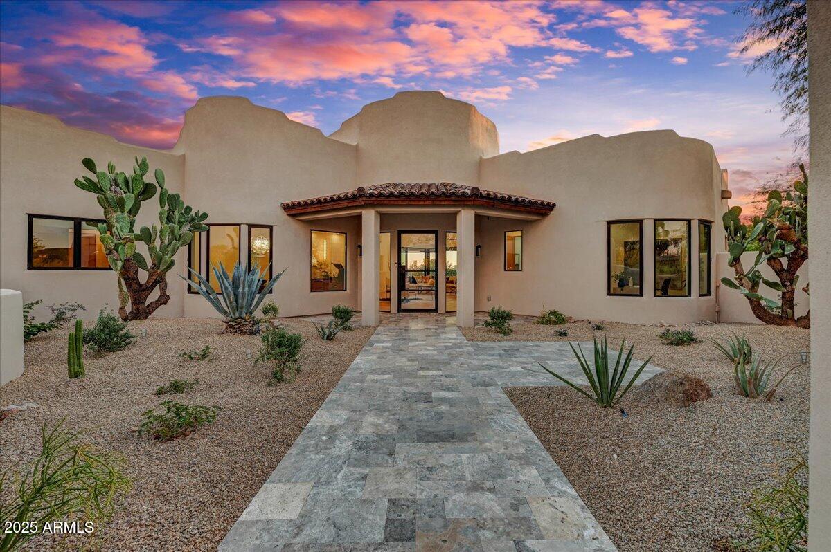 PINNACLE PEAK VISTAS - Residential