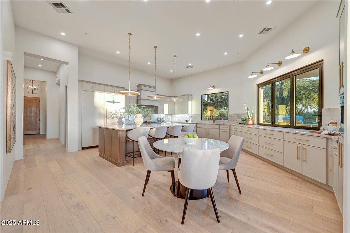 PINNACLE PEAK VISTAS - Residential