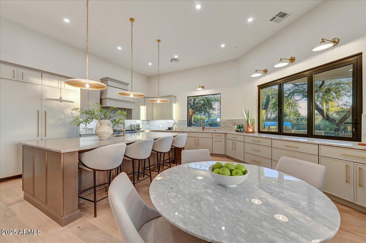 PINNACLE PEAK VISTAS - Residential