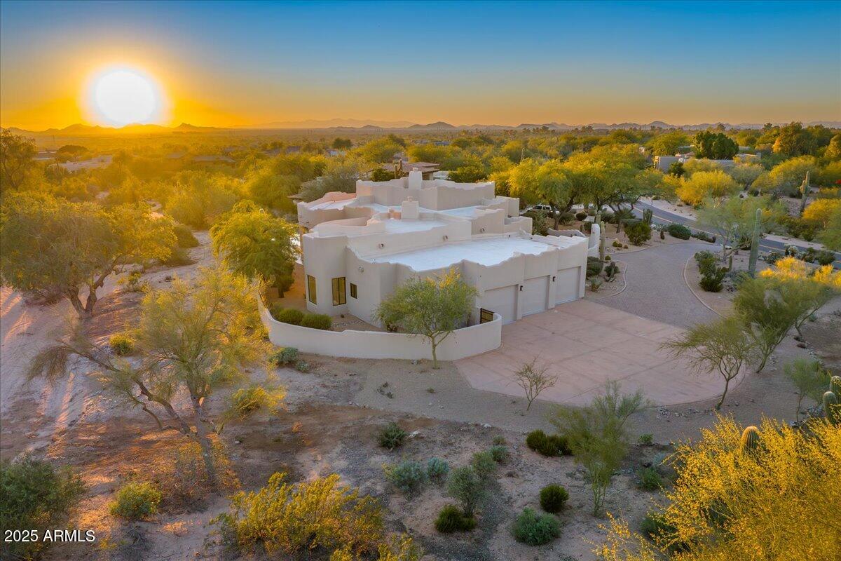 PINNACLE PEAK VISTAS - Residential