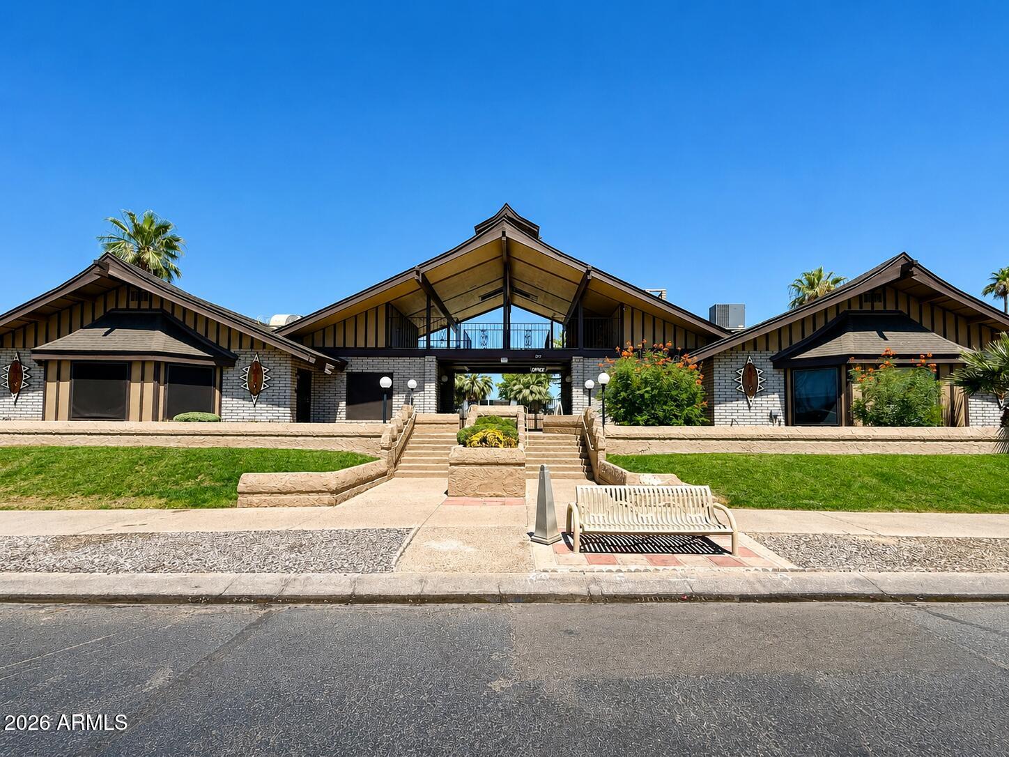Peoria Polynesian Villiage - Residential