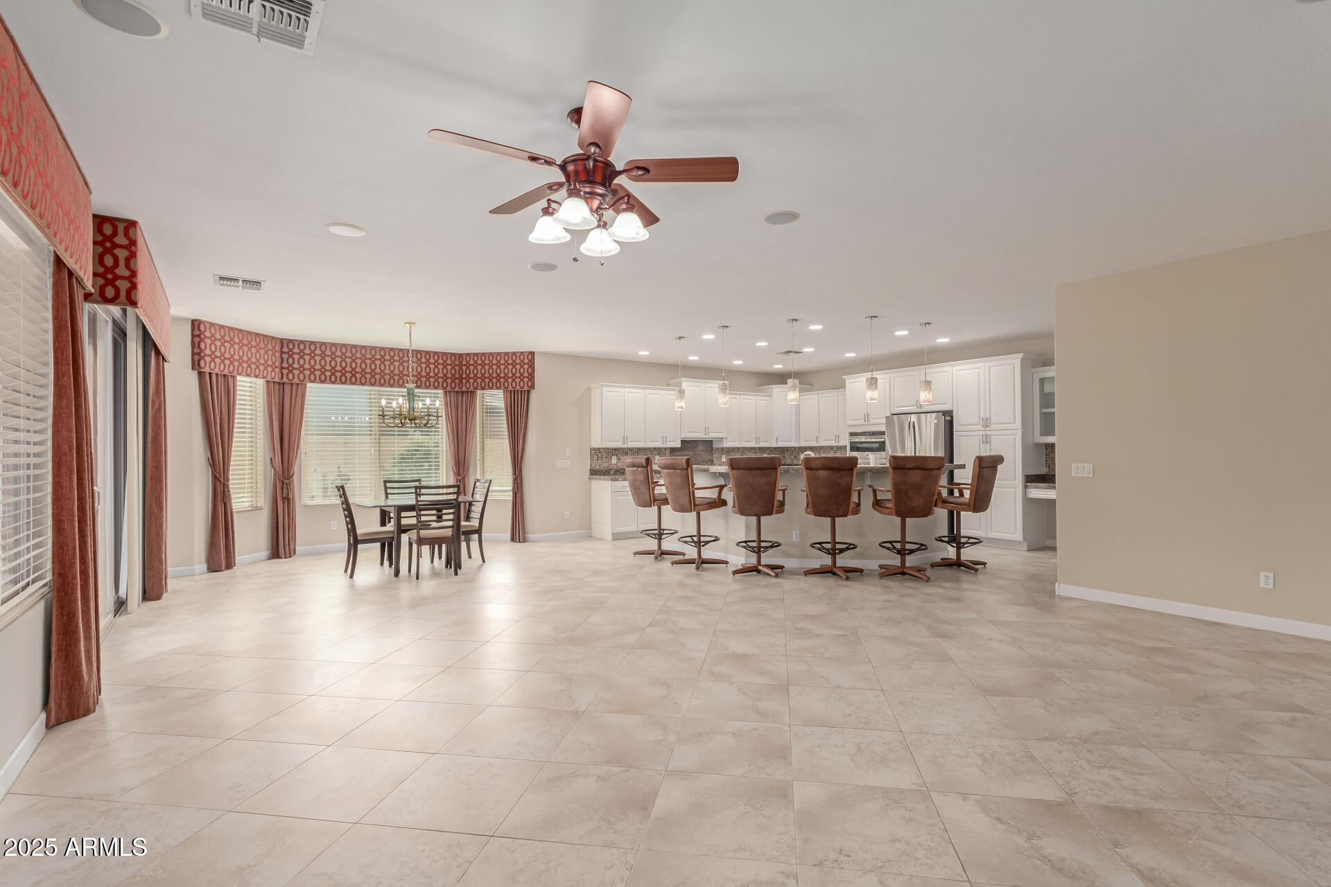 ROBSON RANCH - Residential