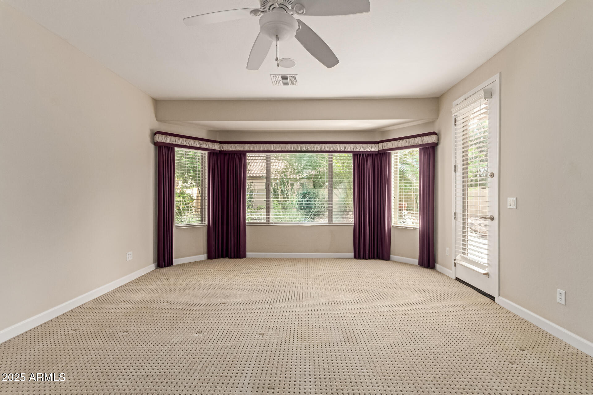 ROBSON RANCH - Residential