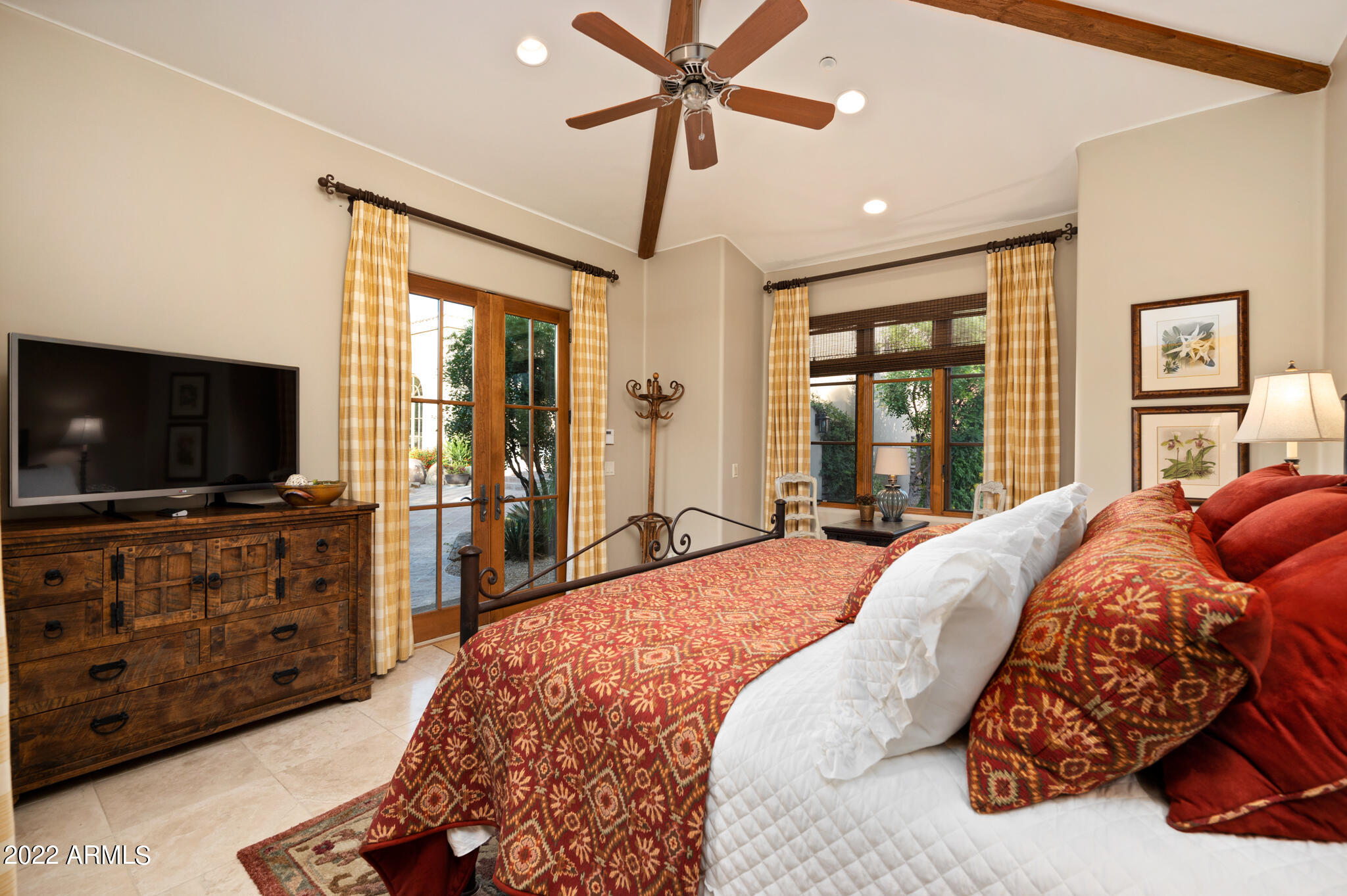 DC RANCH - Residential